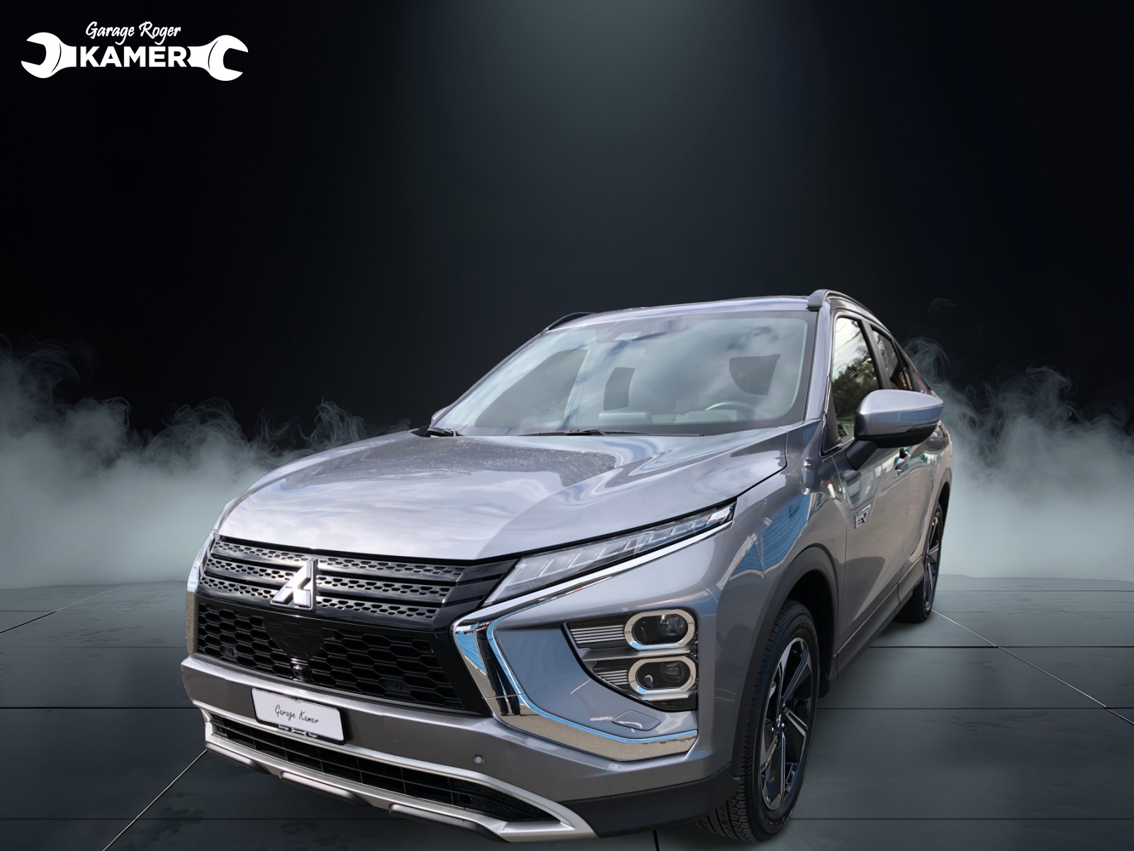 MITSUBISHI Eclipse Cross 2.4 PHEV Intense 4WD-showroom-element-1
