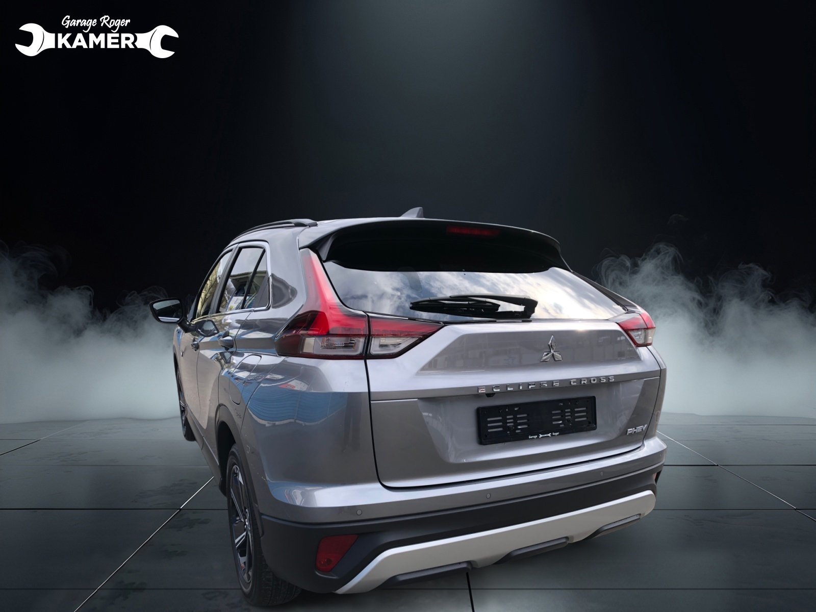 MITSUBISHI Eclipse Cross 2.4 PHEV Intense 4WD-showroom-element-3