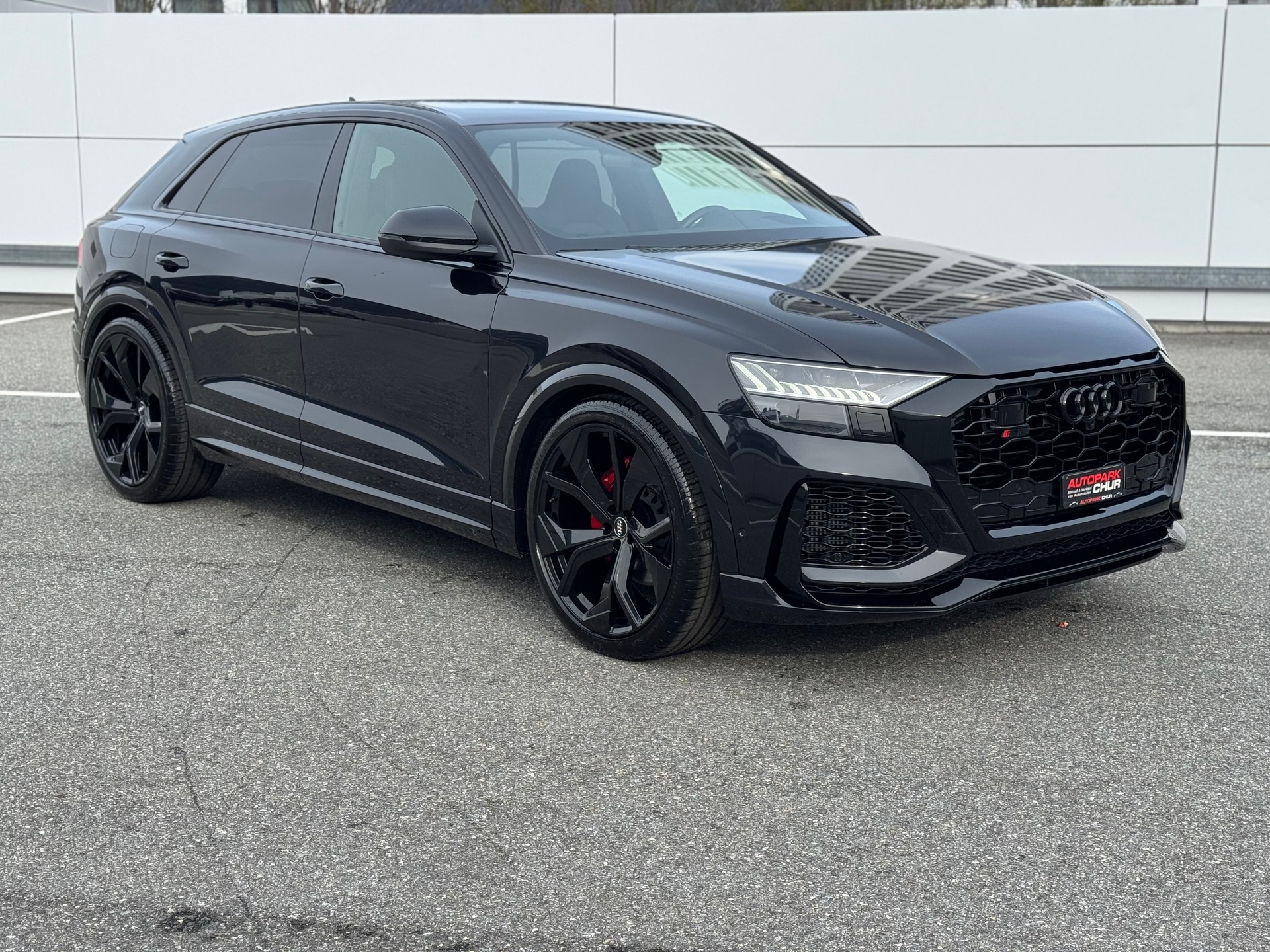 AUDI Q8 55 TFSI quattro tiptronic-image-5