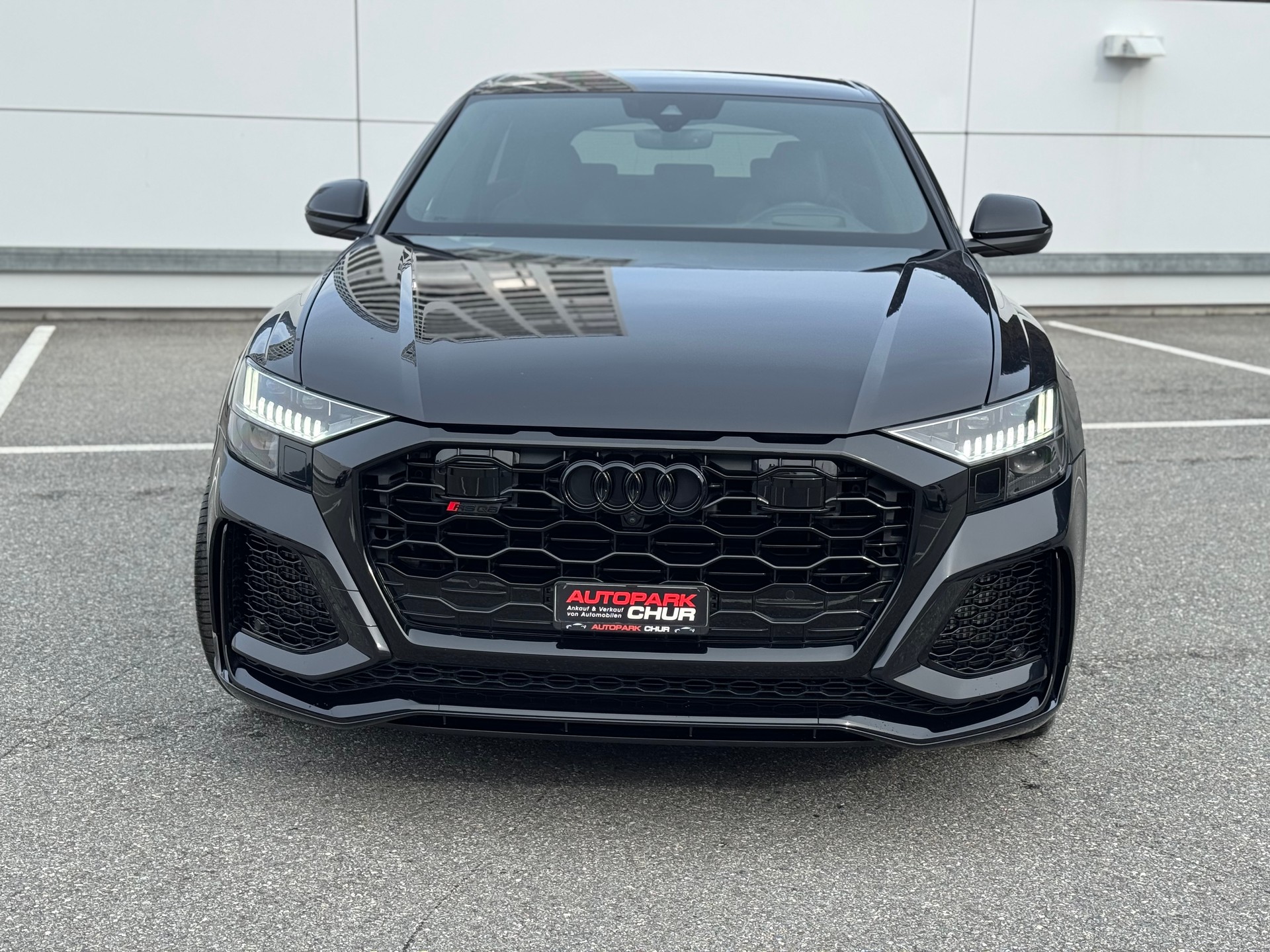 AUDI Q8 55 TFSI quattro tiptronic-image-6
