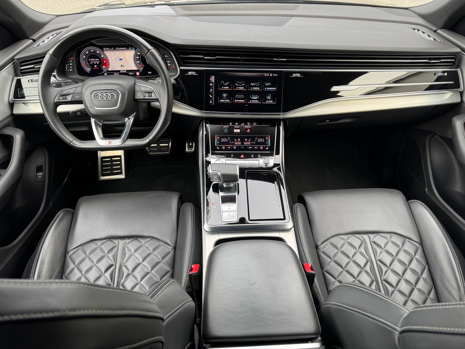 AUDI Q8 55 TFSI quattro tiptronic-image-10