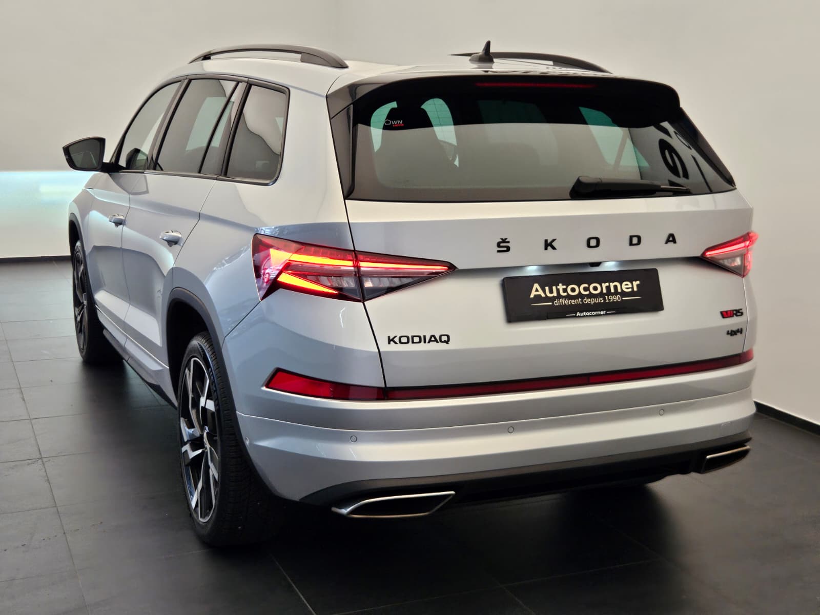 SKODA Kodiaq 2.0 TSI 4x4 RS-image-8