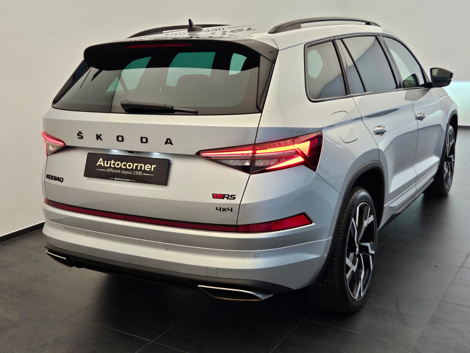 SKODA Kodiaq 2.0 TSI 4x4 RS-image-6
