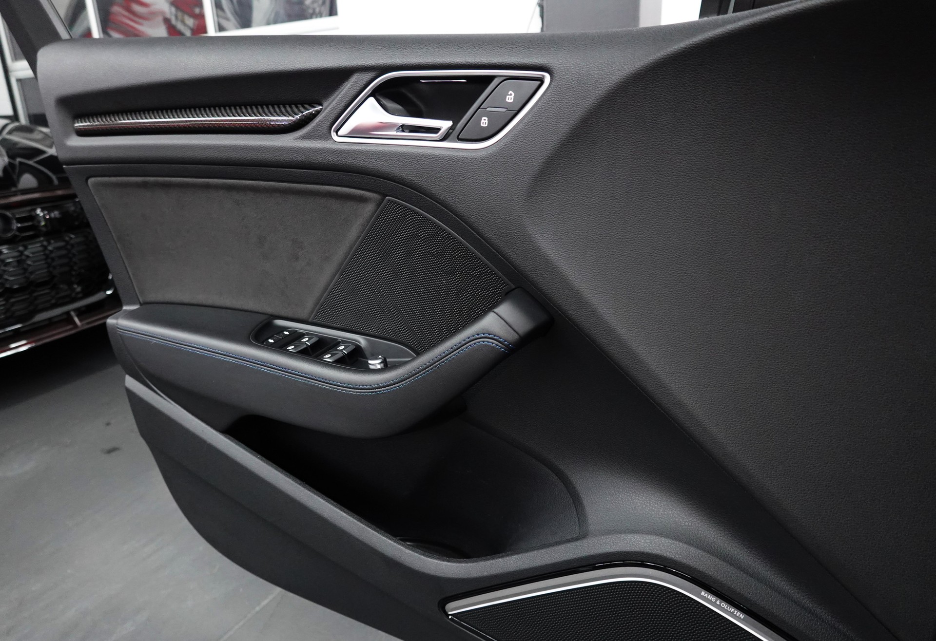 AUDI RS3 LIMOUSINE 2.5 TSI QUATTRO S-TRONIC NO OPF CH-FZ SEDAN ON POINT-image-32