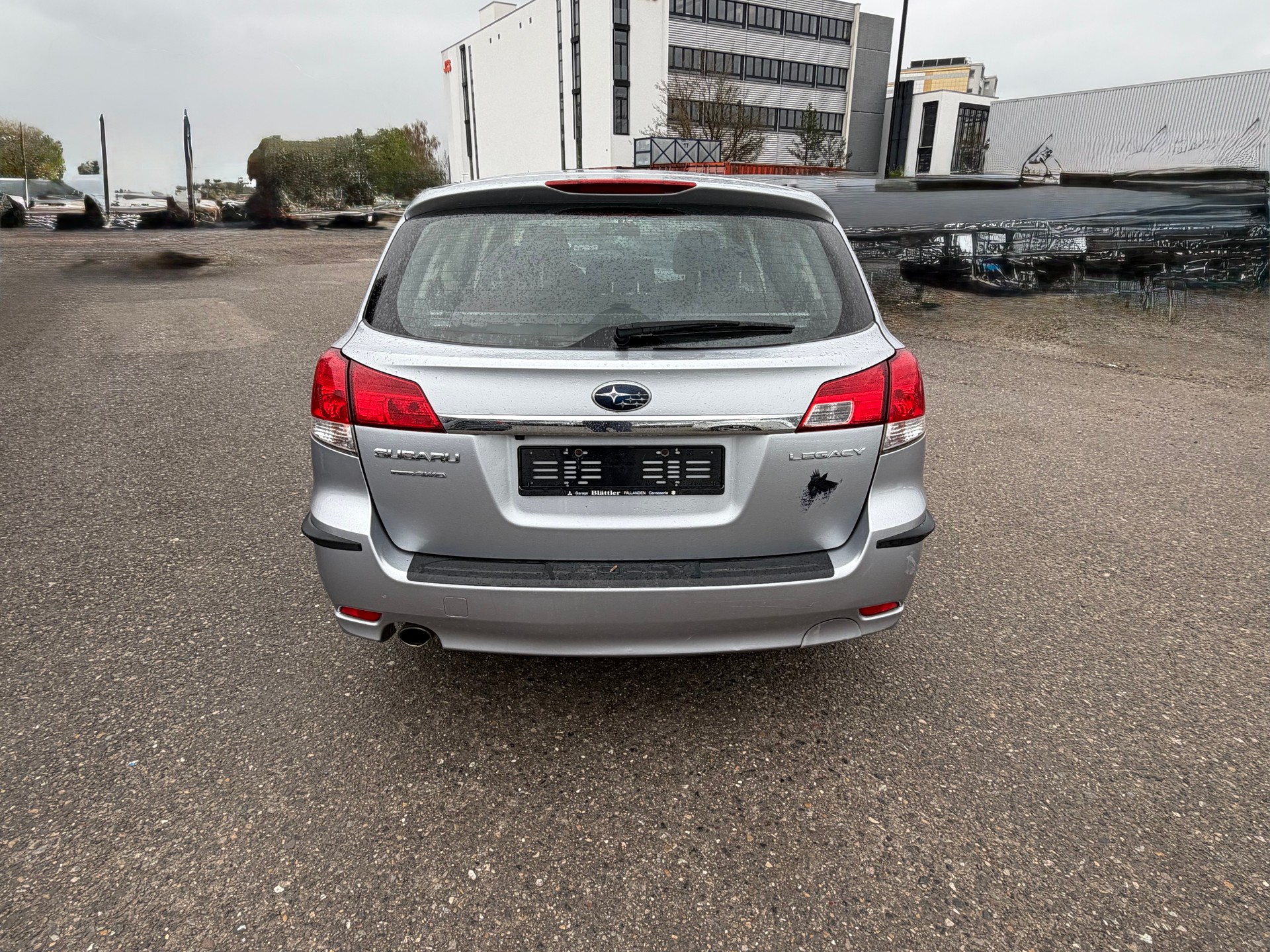 SUBARU Legacy 2.0i Advantage AWD-image-4