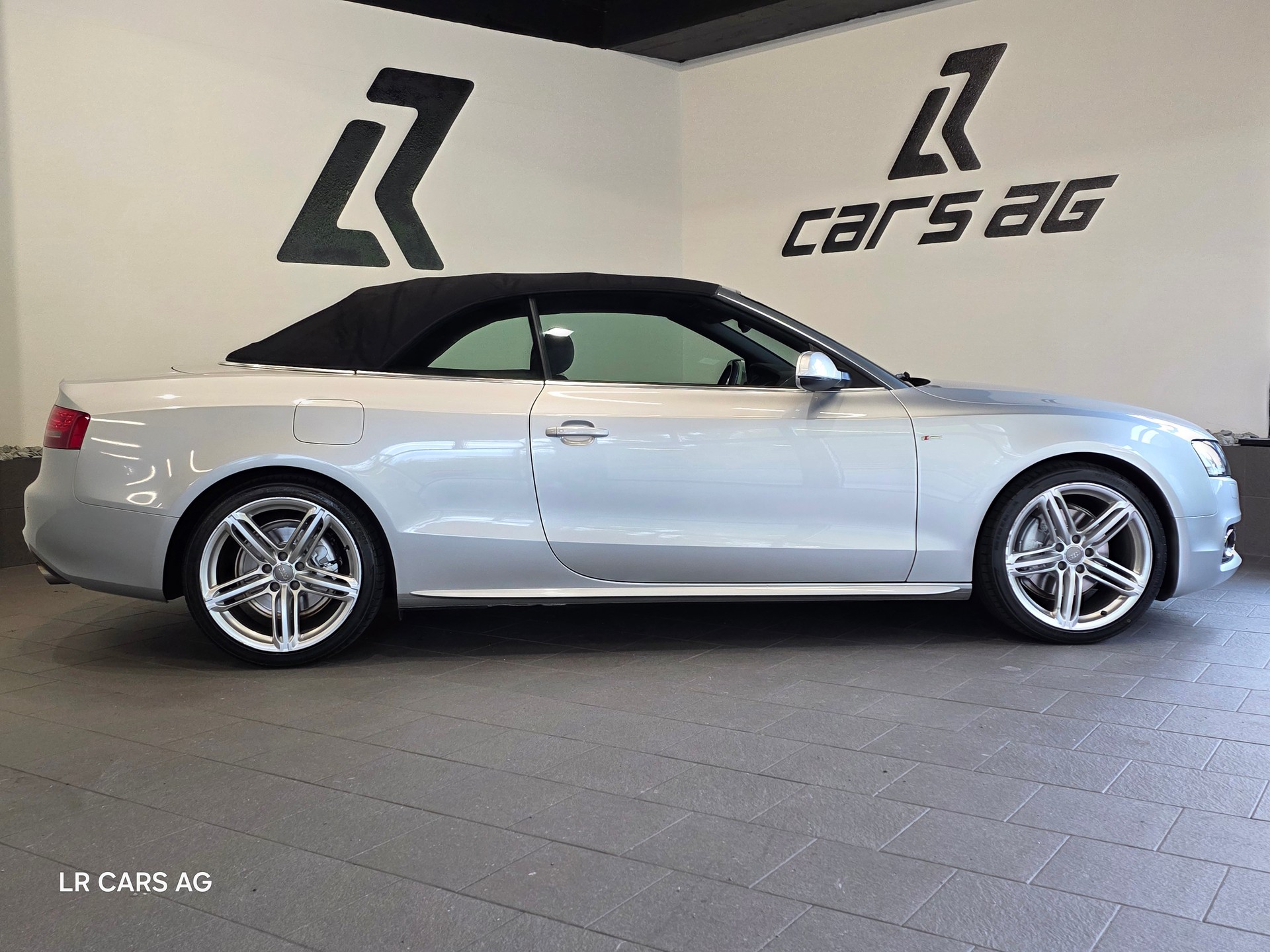 AUDI A5 Cabriolet 2.0 TFSI-image-4