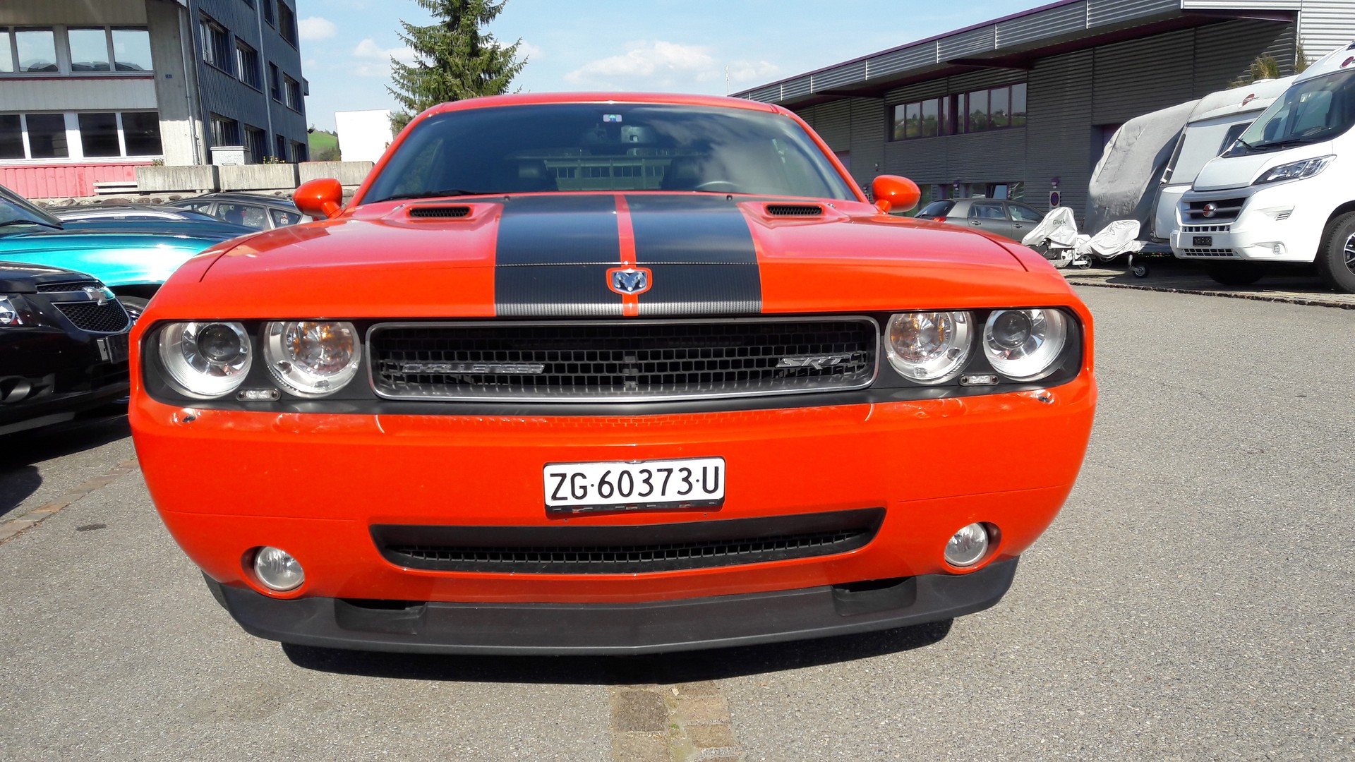 DODGE SRT 8-image-0