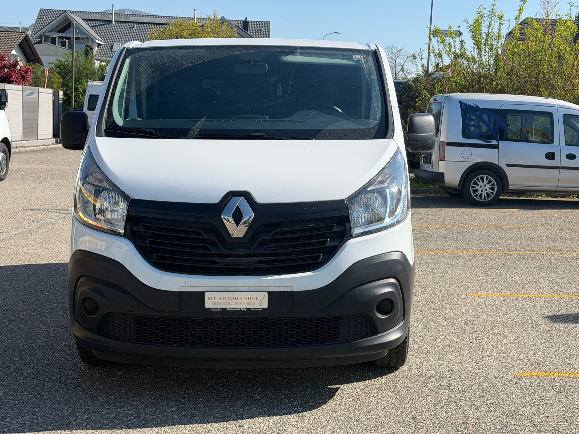 RENAULT Trafic ENERGY dCi 95 Passenger Authentique-image-1