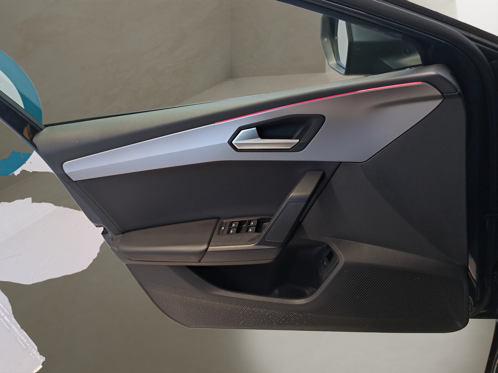 SEAT Leon ST 1.5 eTSI 150 FR DSG Sportstourer-image-14