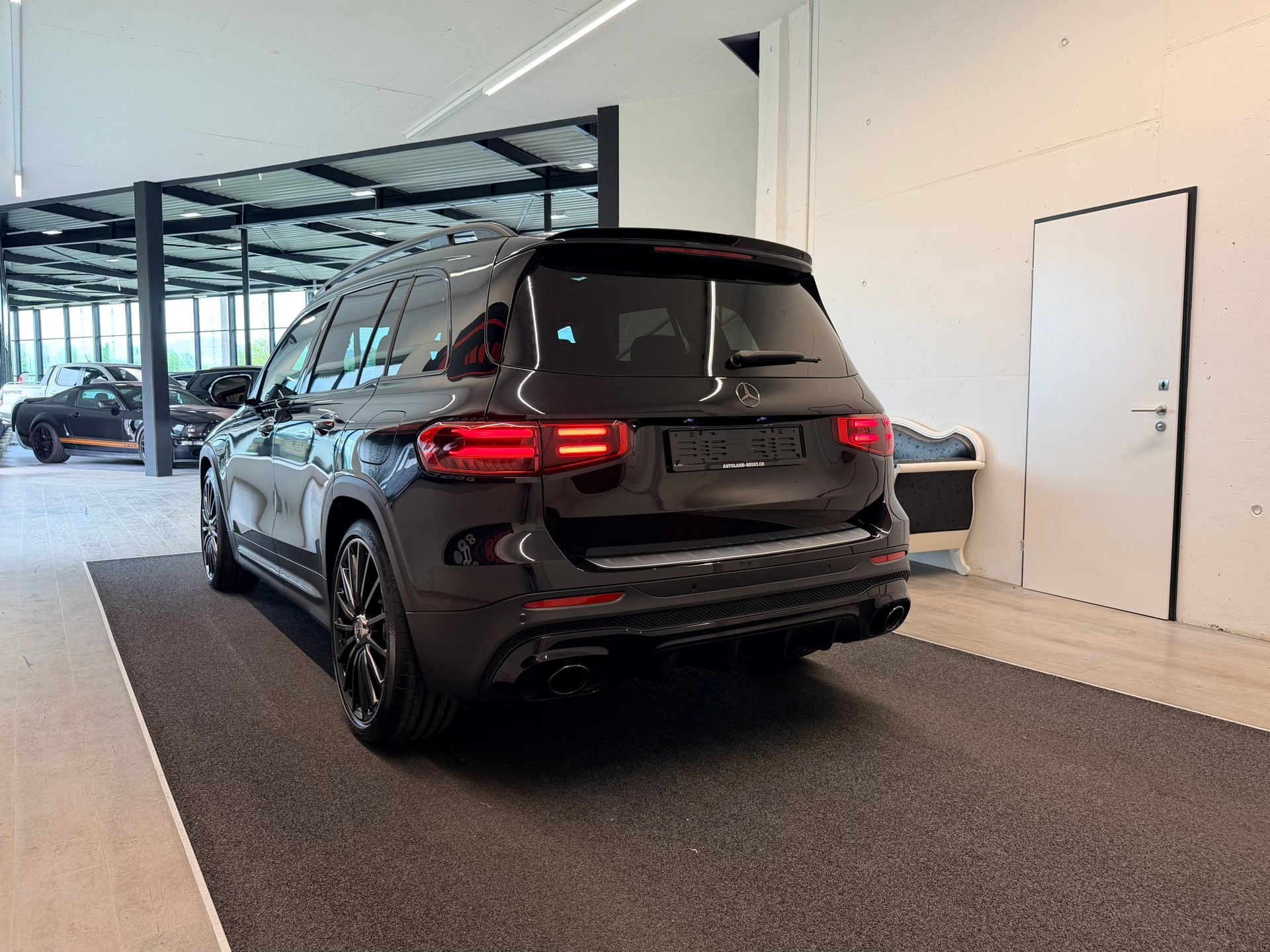 MERCEDES-BENZ GLB AMG 35 4Matic 8G-Tronic-image-7