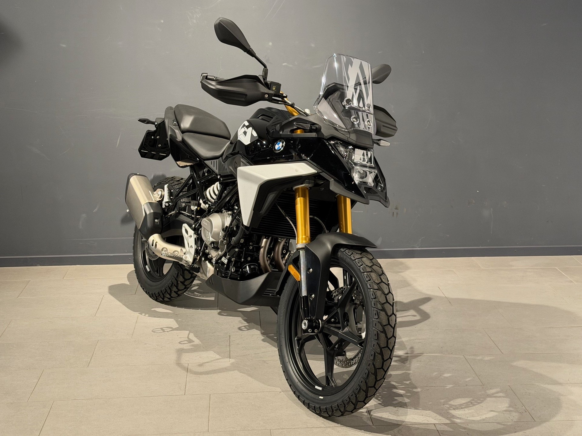 BMW F 450 GS-showroom-element-1