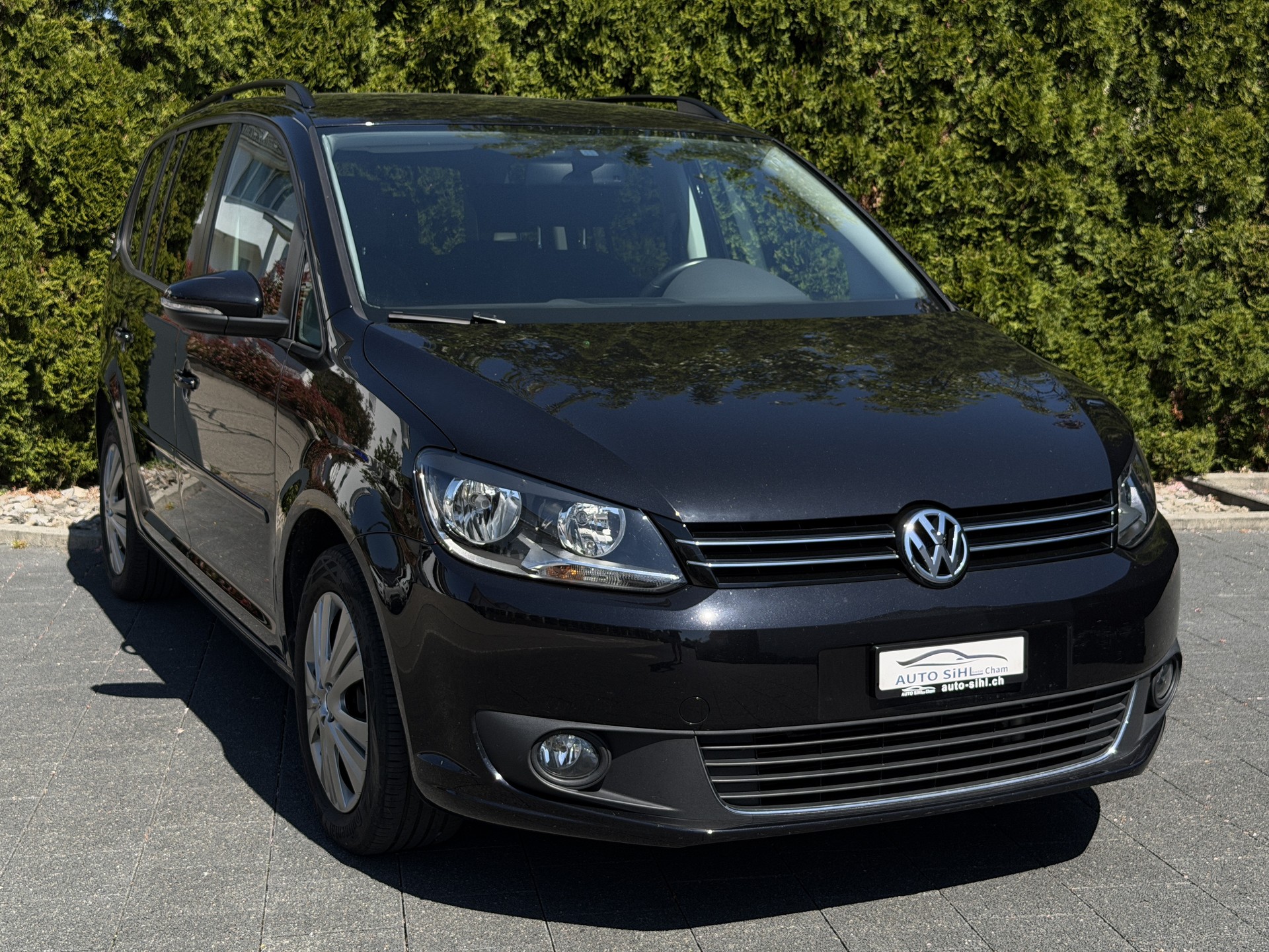 VW Touran 1.4 TSI Comfortline / 7 Plätzer / Frisch ab MFK-showroom-element-3