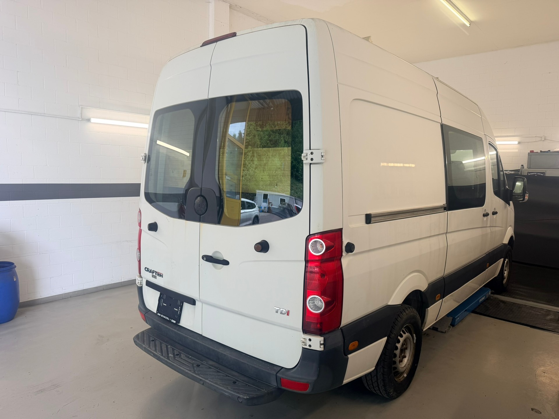 VW Crafter 35L 2.0 TDI CR-image-4