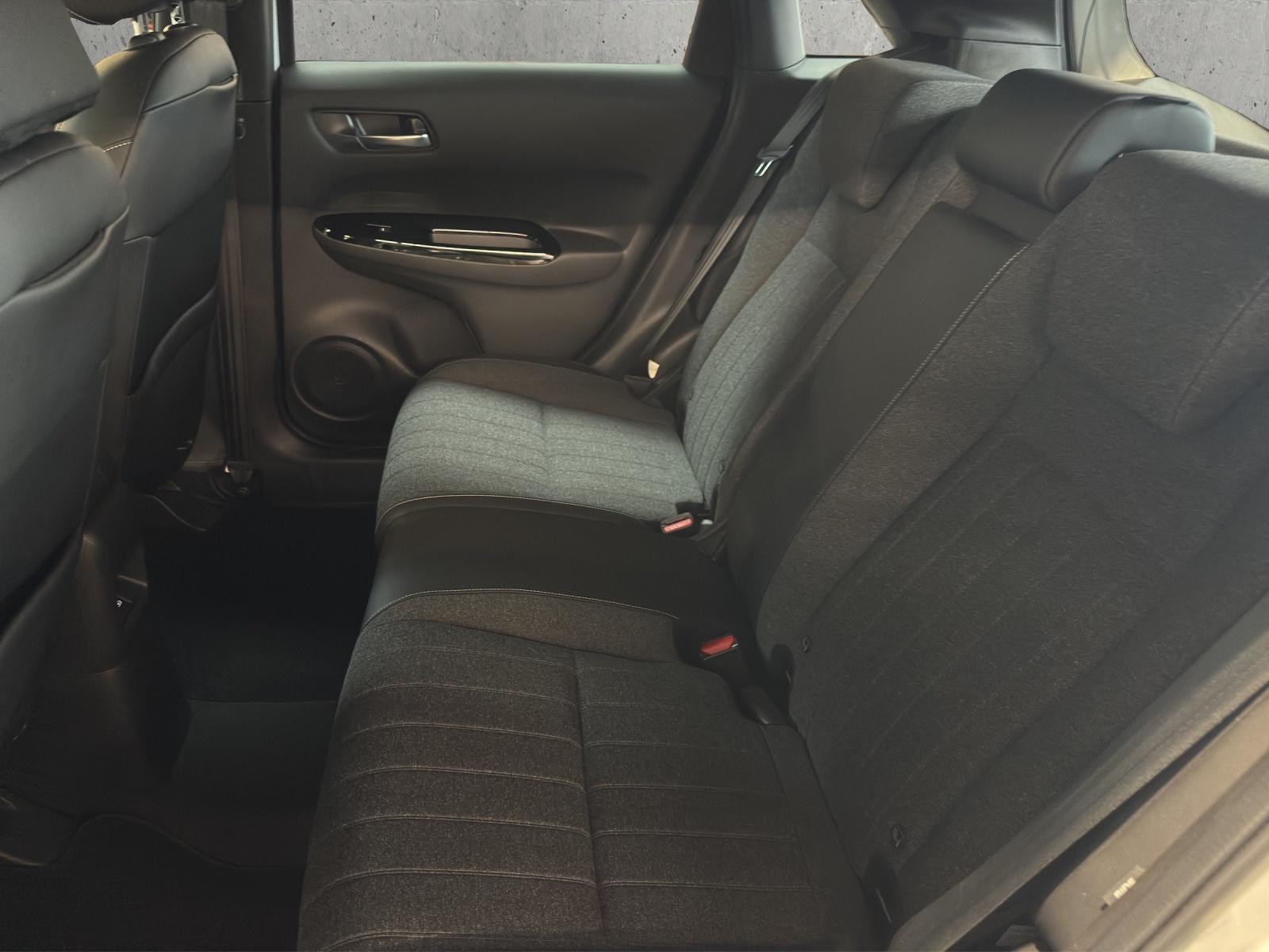 HONDA Jazz 1.5 i-MMD Executive-image-12