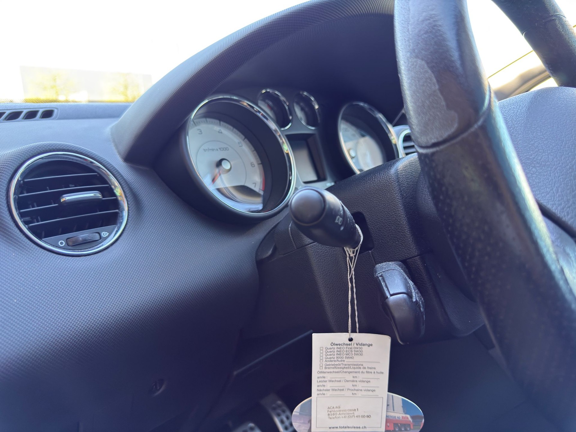 PEUGEOT 308 1.6 16V T Sport Pack-image-12