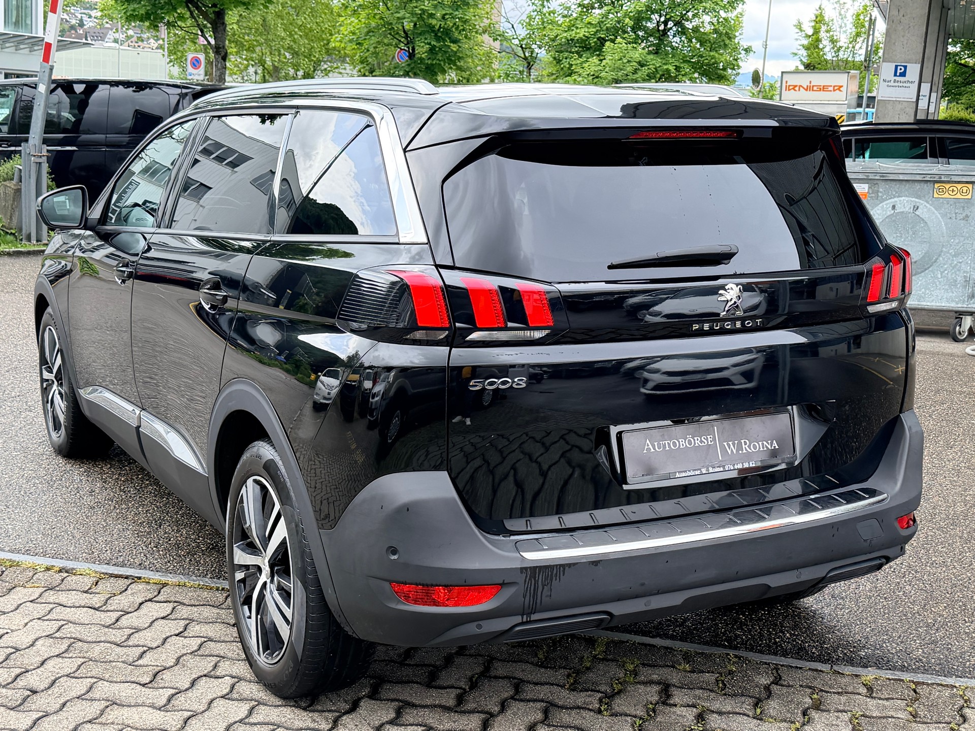PEUGEOT 5008 1.6 BlueHDi Allure ETA-image-4