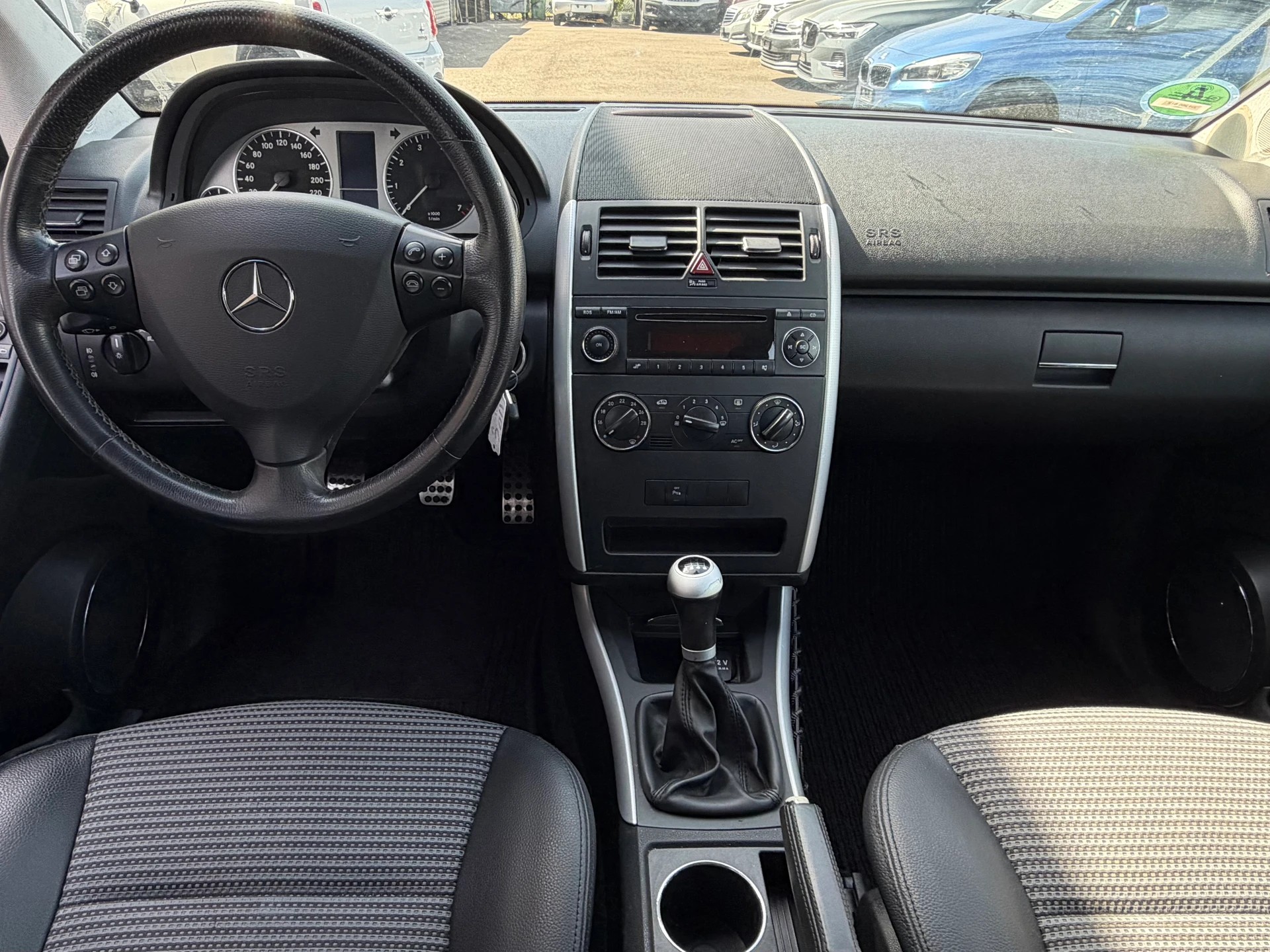 MERCEDES-BENZ A 200 T Avantgarde PolarStar-image-4