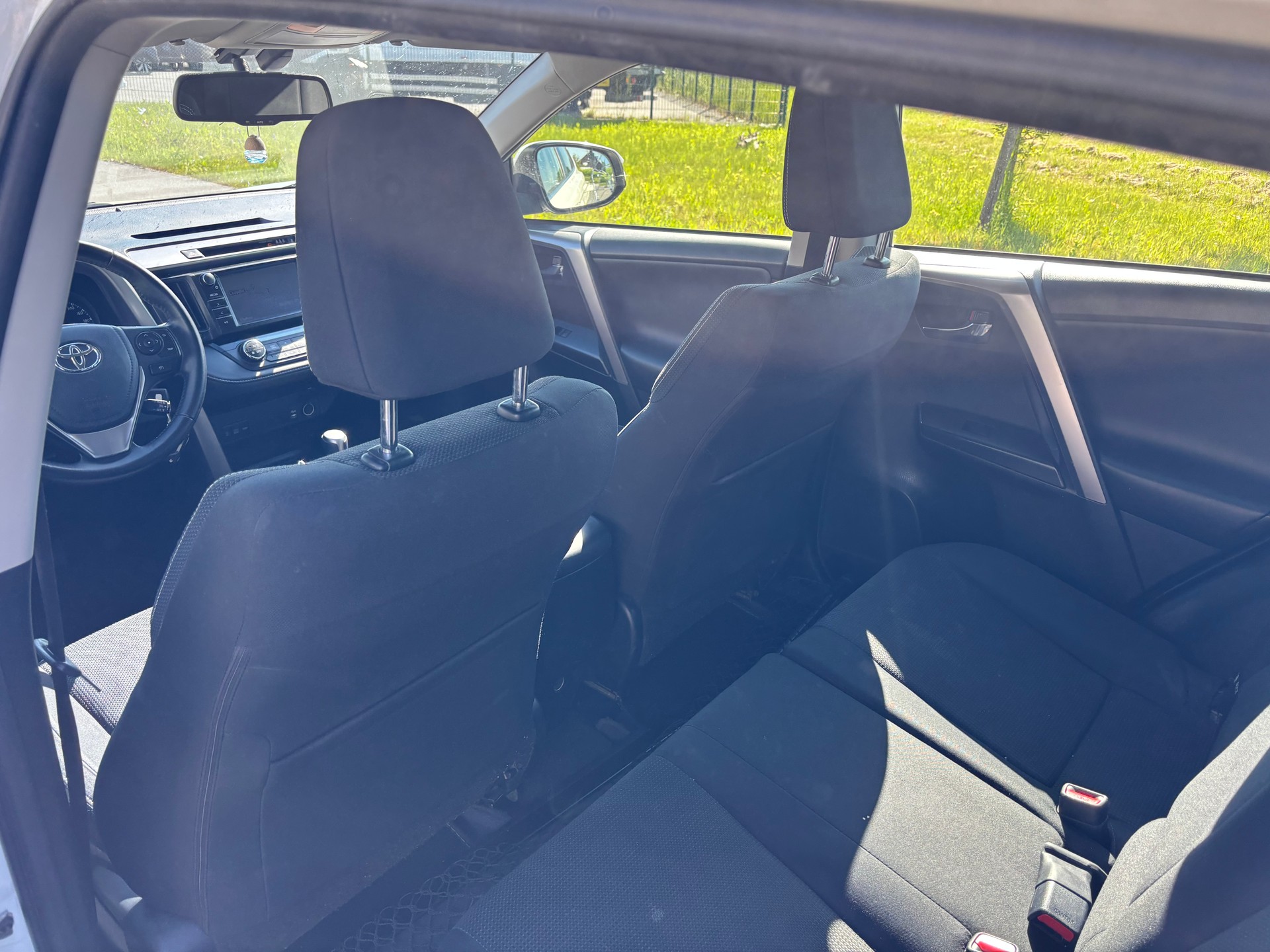 TOYOTA RAV-4 2.0 Style Multidrive S-image-8