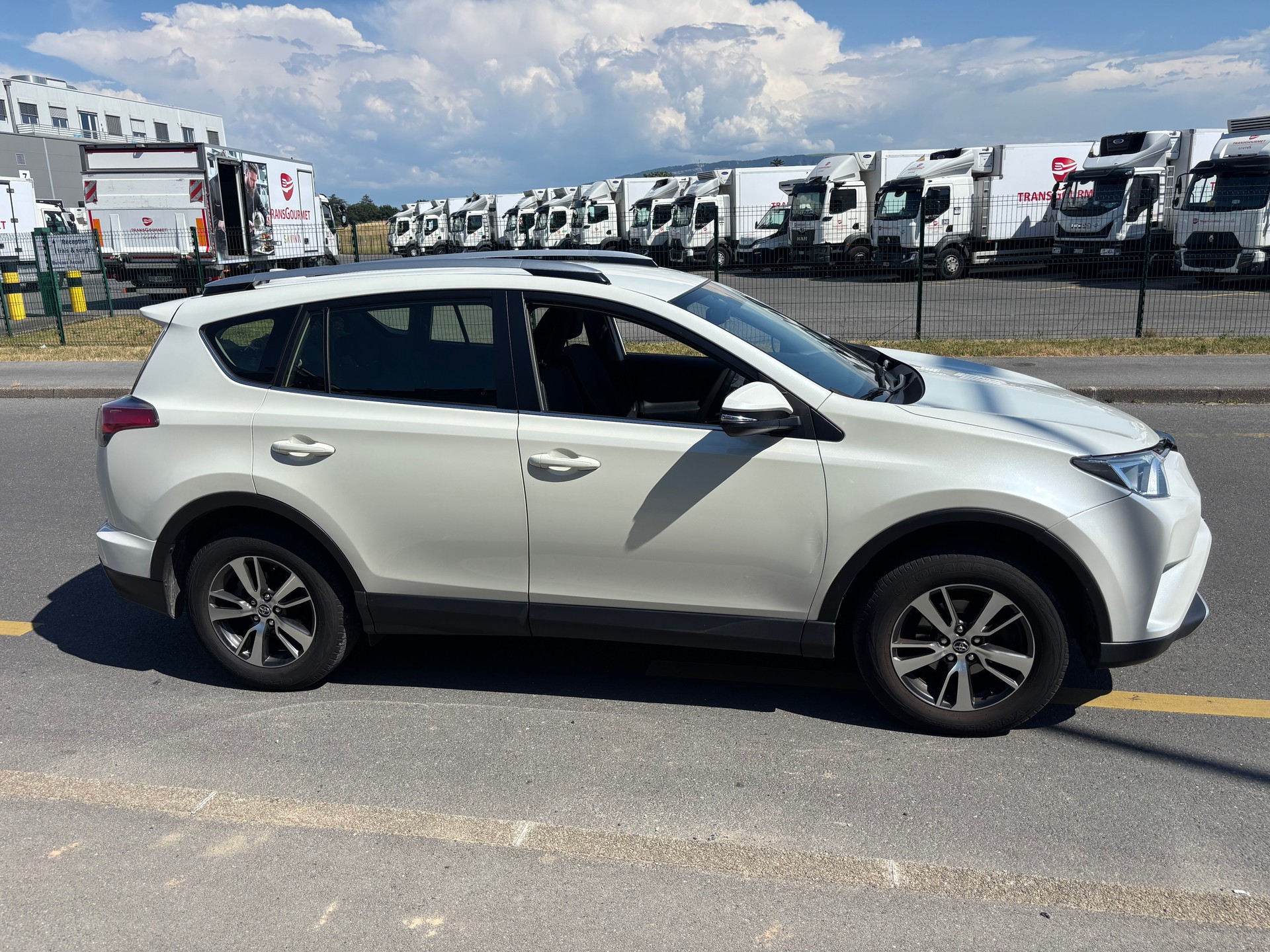 TOYOTA RAV-4 2.0 Style Multidrive S-image-5
