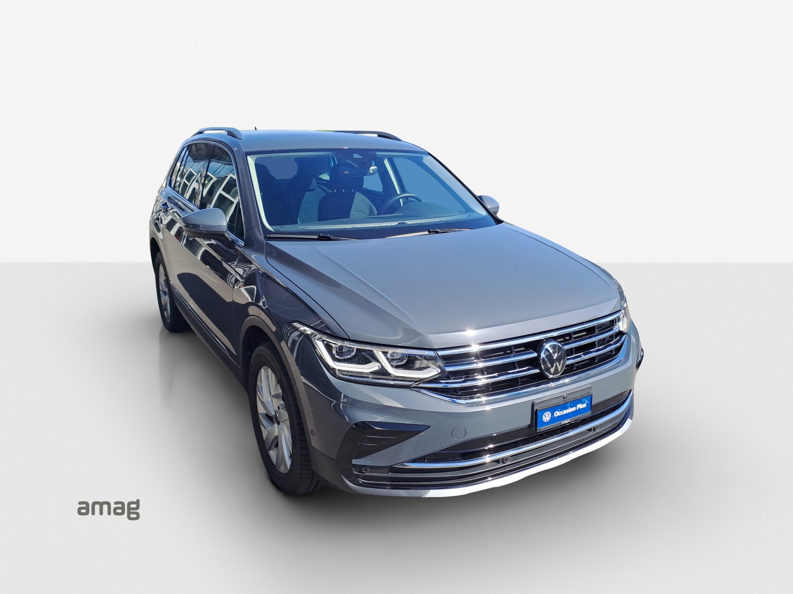 VW Tiguan 2.0TSI Elegance 4Motion DSG-image-15