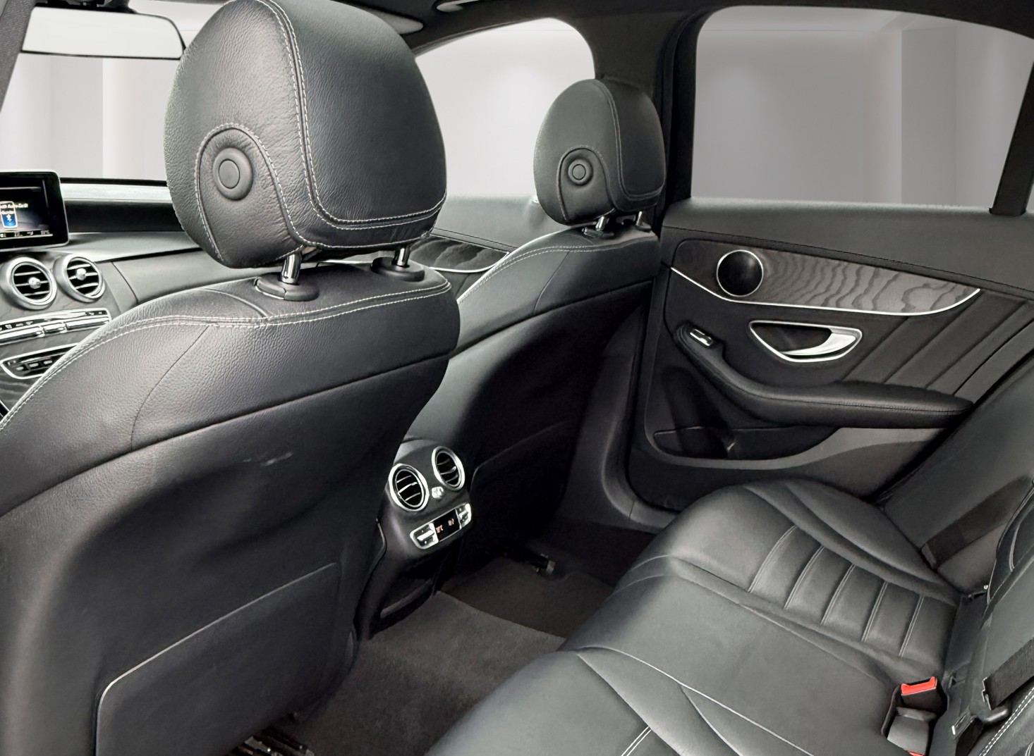 MERCEDES-BENZ C 200 AMG Line 4Matic 9G-Tronic inkl. Garantie-image-12