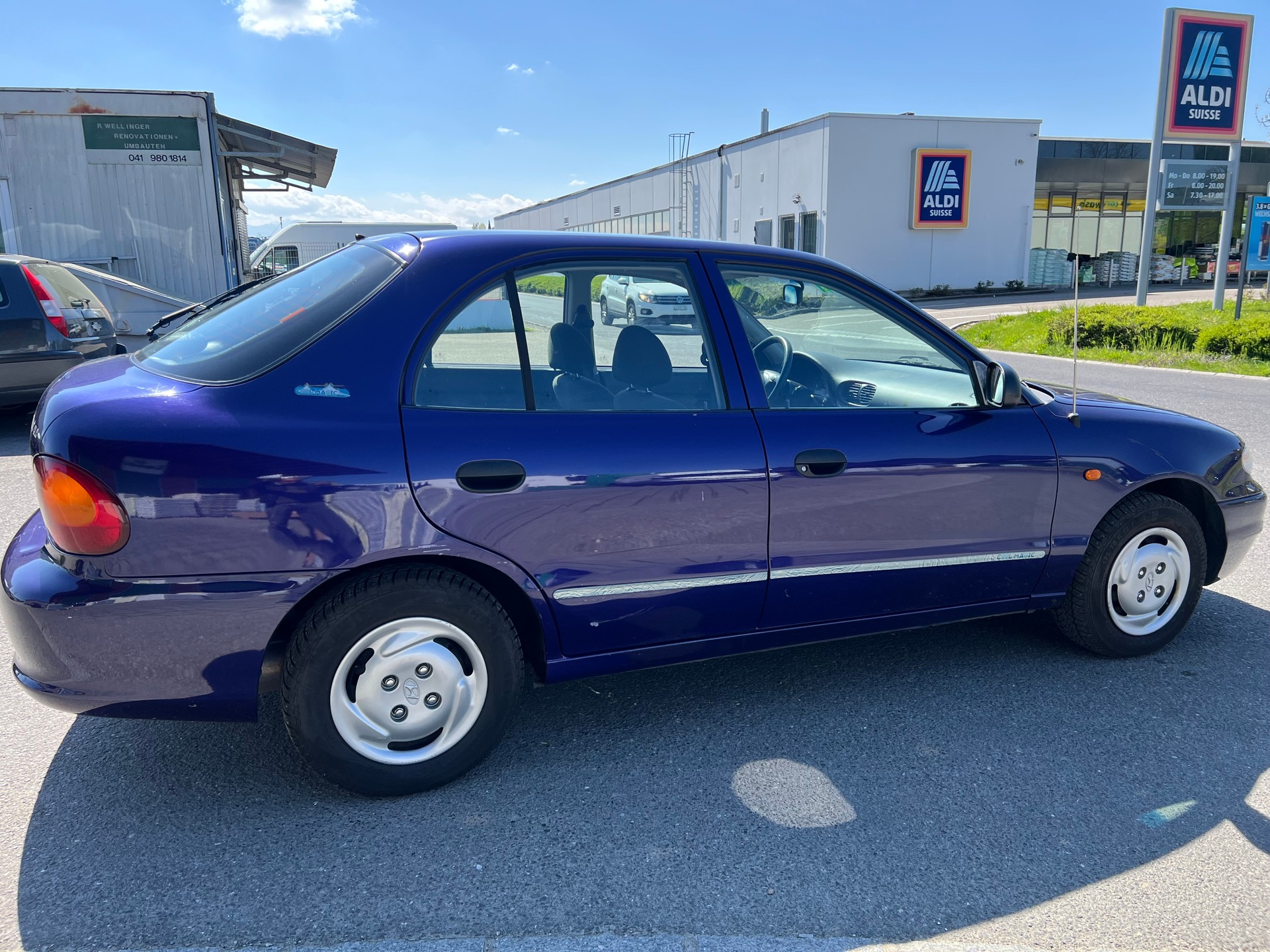 HYUNDAI Accent 1.3 GLSi-image-4