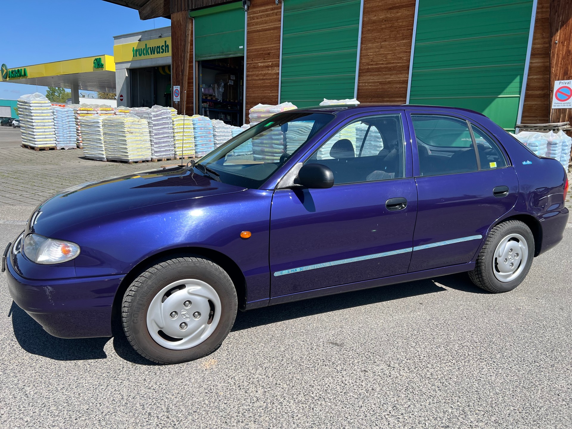 HYUNDAI Accent 1.3 GLSi-image-1