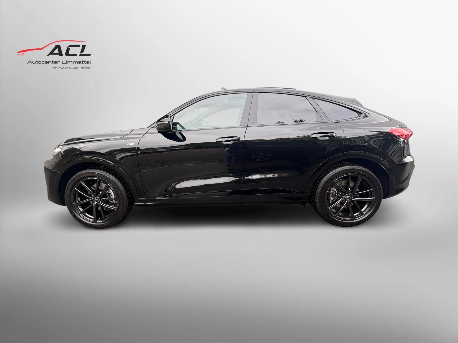 AUDI Q5 Sportback TFSI quattro 200 kW S-tronic-image-2