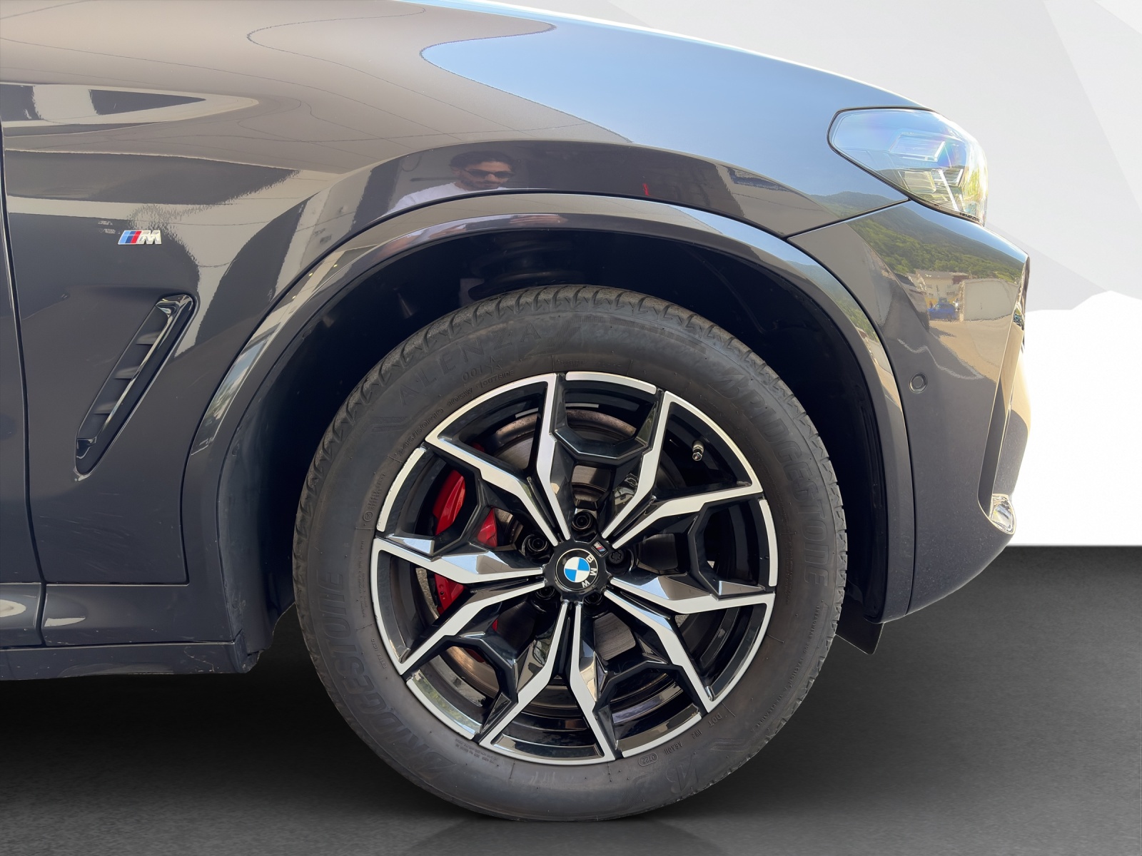BMW X4 20d xDrive-image-24