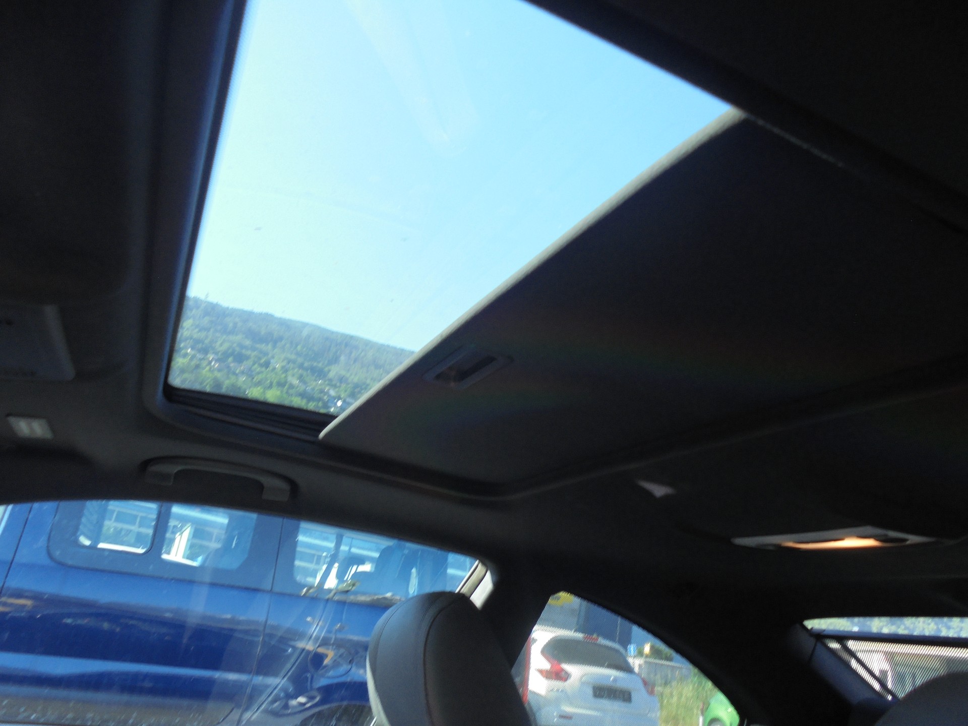 BMW 335i Coupé-image-8