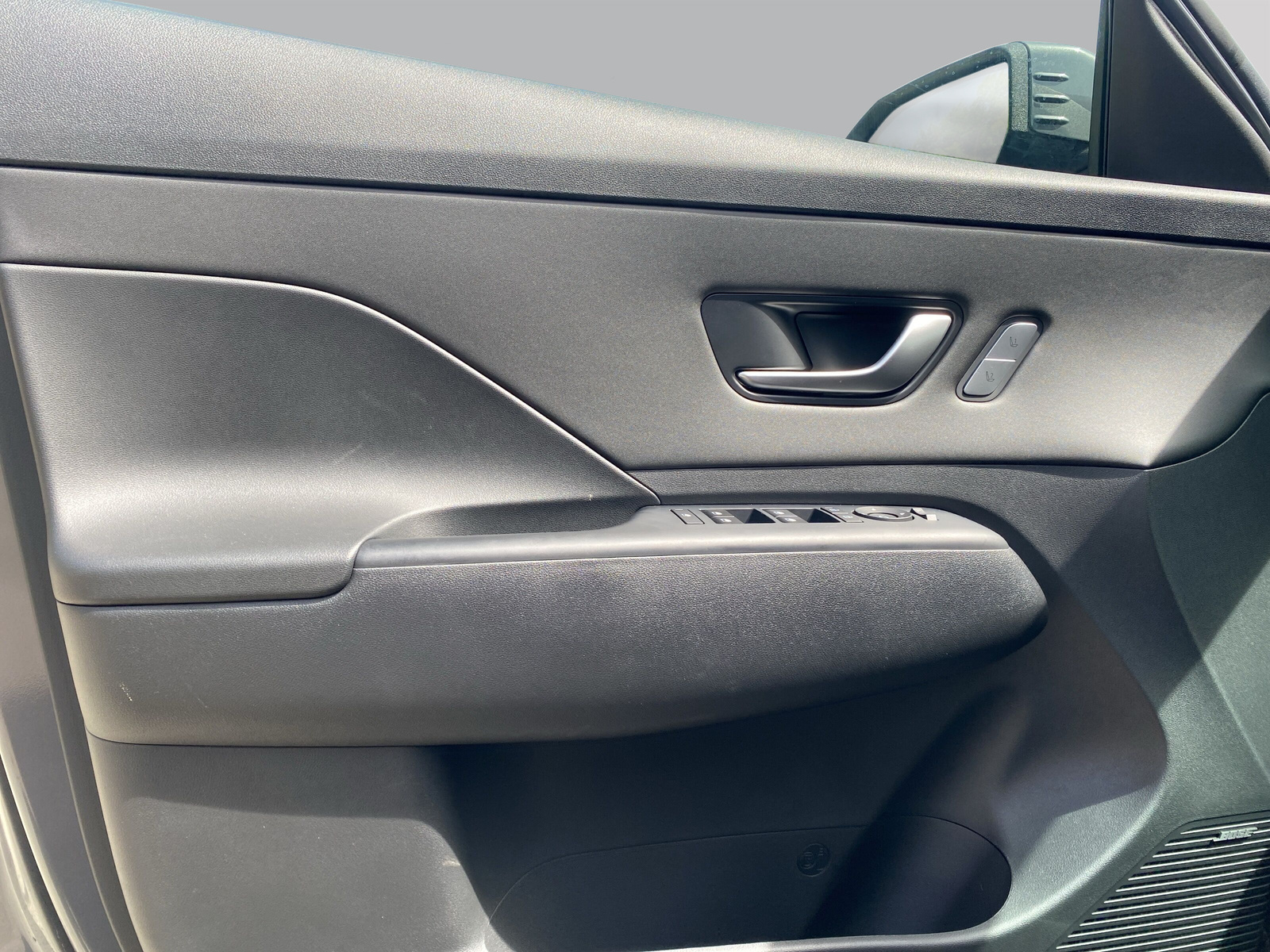 HYUNDAI Kona EV 65.4 kWh Vertex-image-14