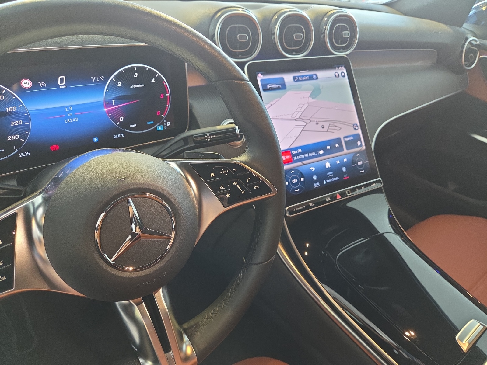 Image MERCEDES-BENZ GLC-220 GLC 220 d 4Matic 9G-Tronic