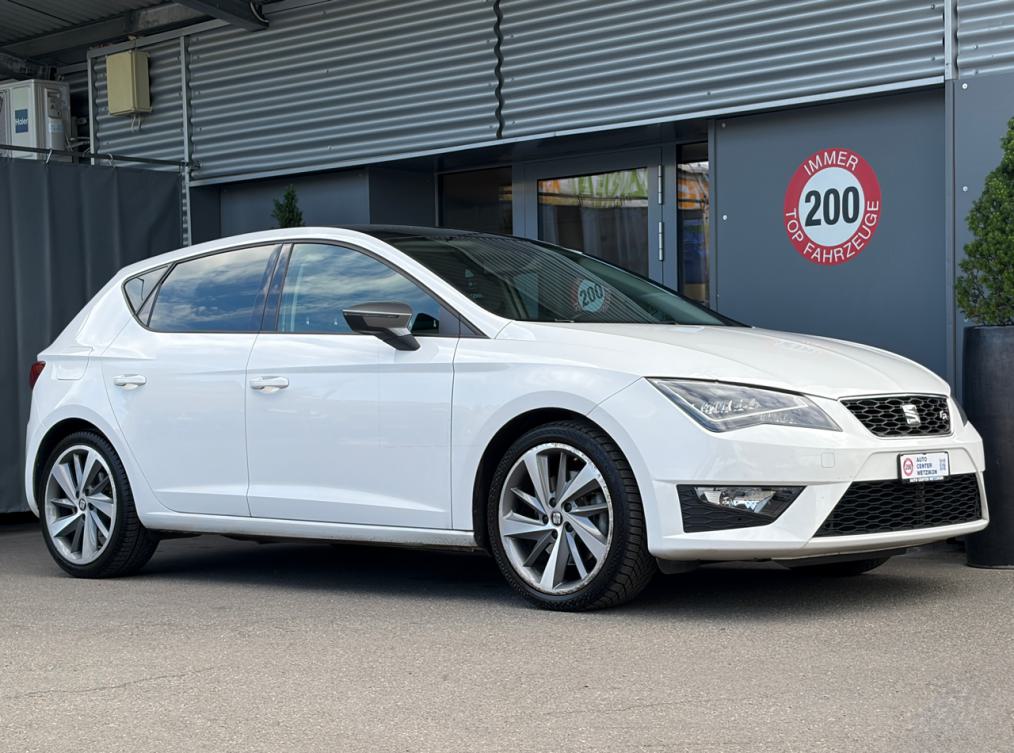 SEAT Leon 2.0 TDi FR Line-showroom-element-1