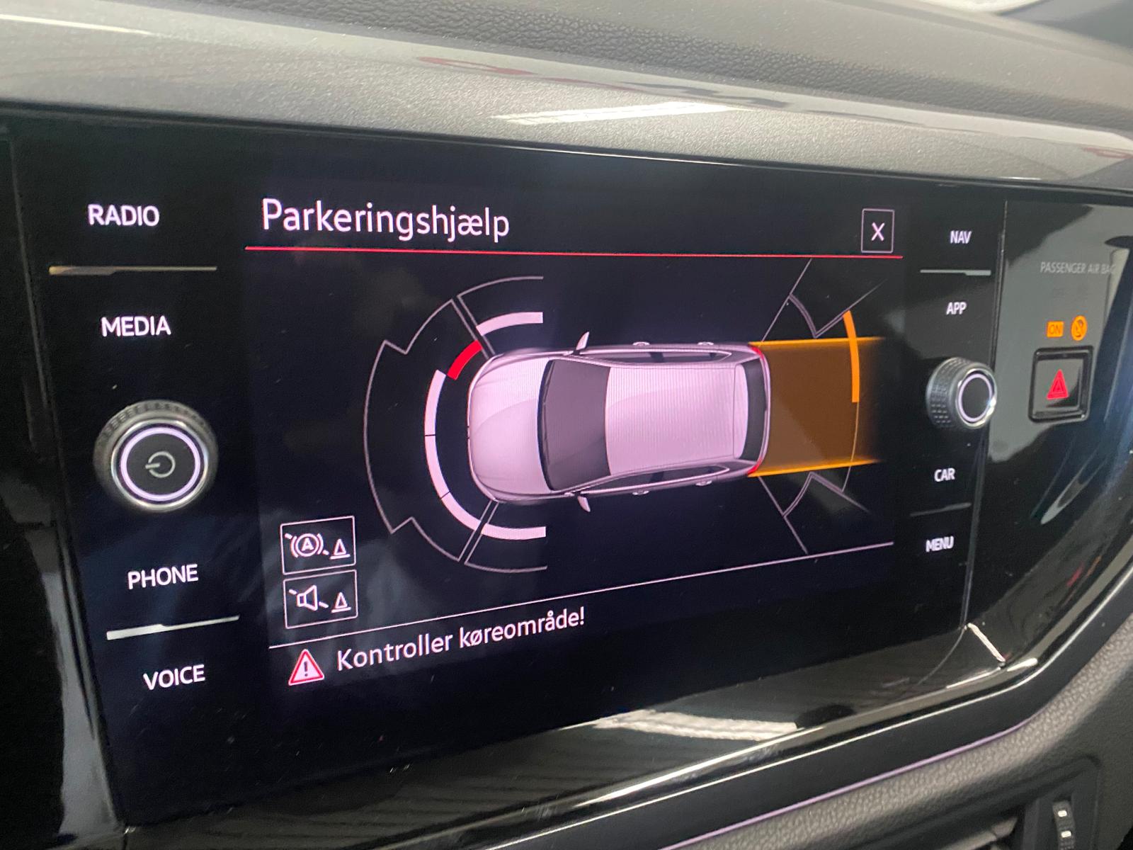 VW Polo 2.0 TSI GTI DSG-image-12