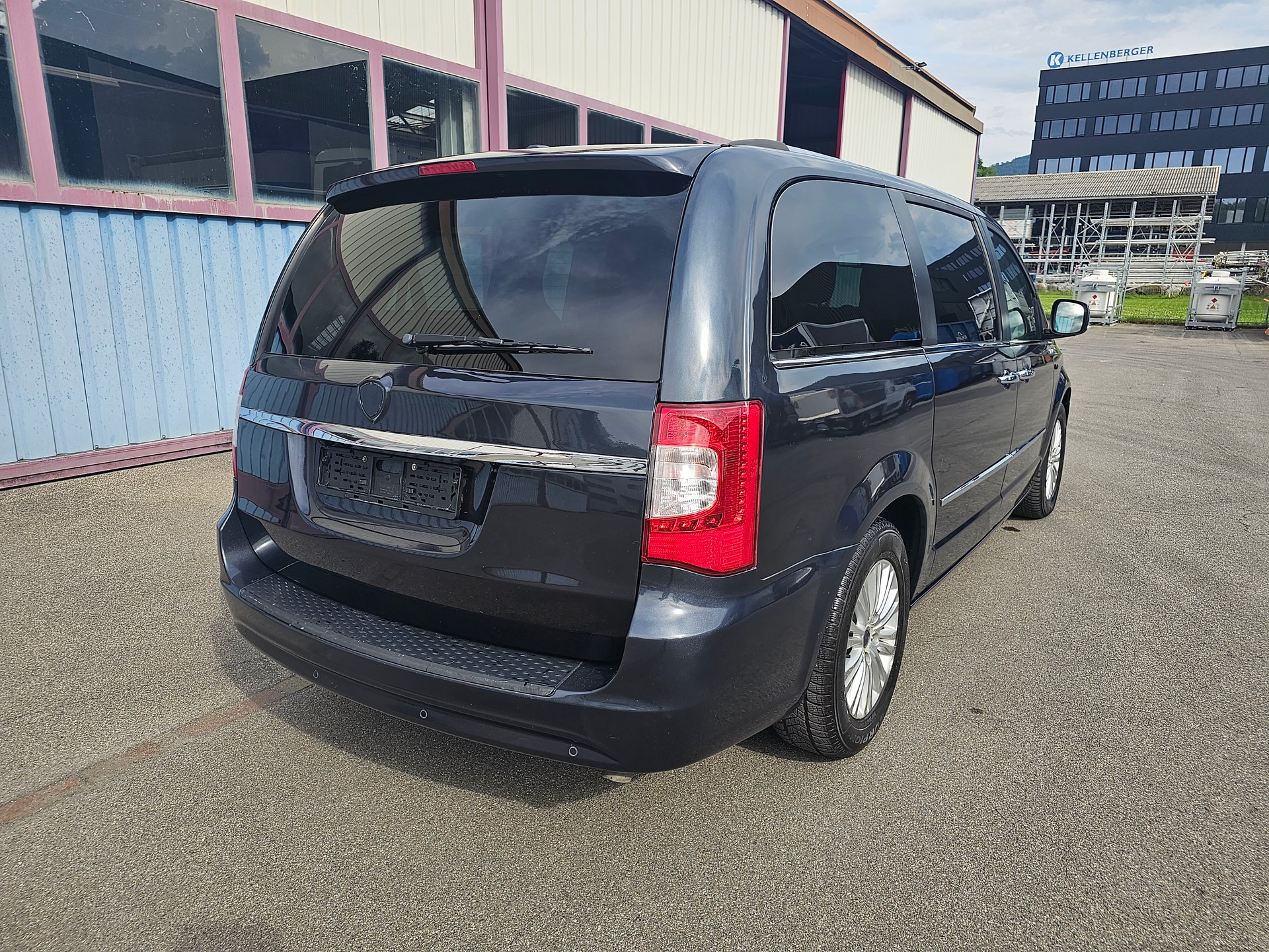LANCIA Voyager 2.8D S Automatic-image-5