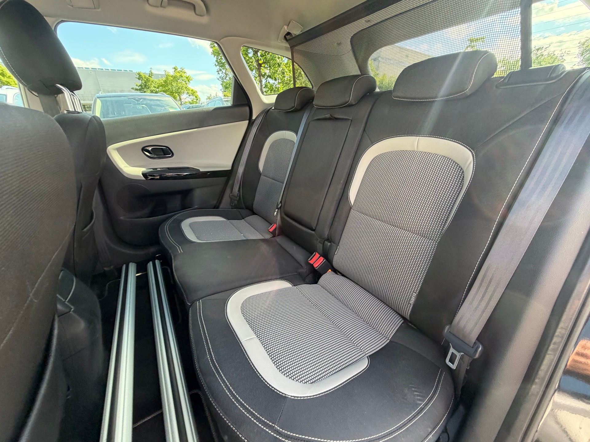 KIA Cee'd Sportswagon 1.6 GDi Style DCT-image-9