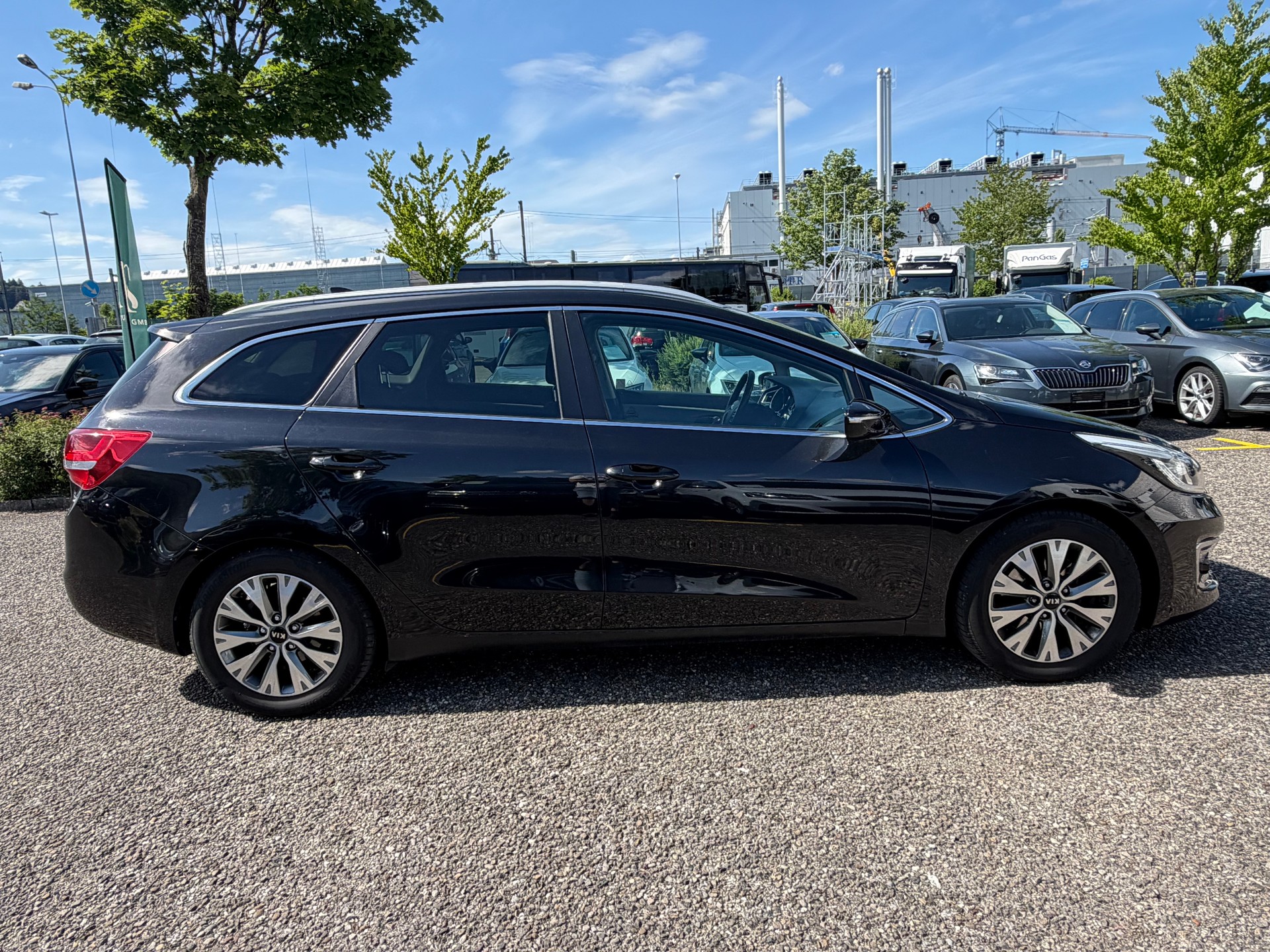 KIA Cee'd Sportswagon 1.6 GDi Style DCT-image-3