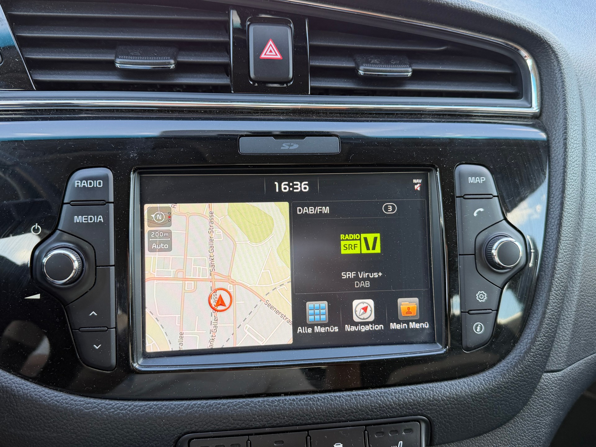 KIA Cee'd Sportswagon 1.6 GDi Style DCT-image-19