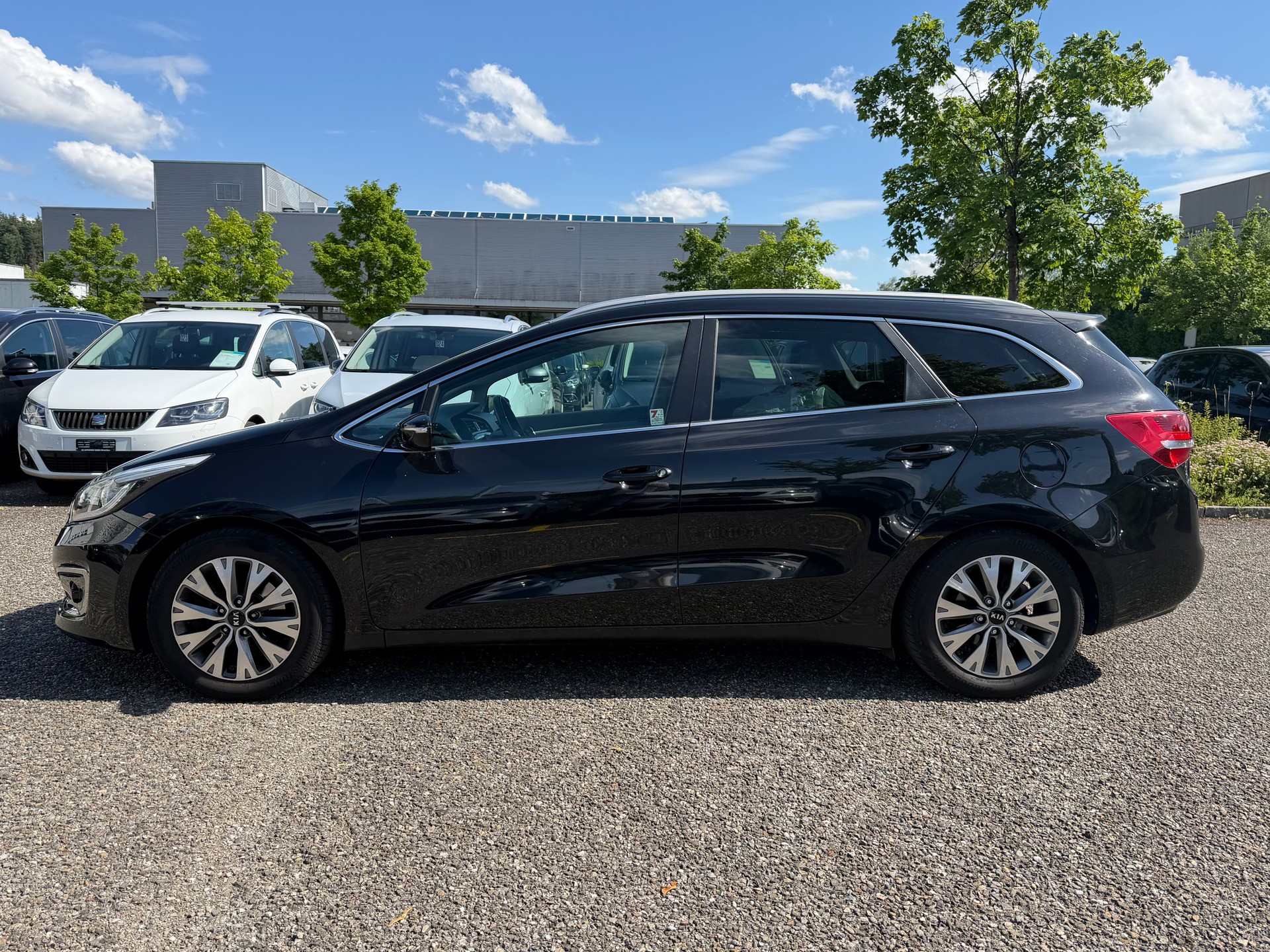 KIA Cee'd Sportswagon 1.6 GDi Style DCT-image-6