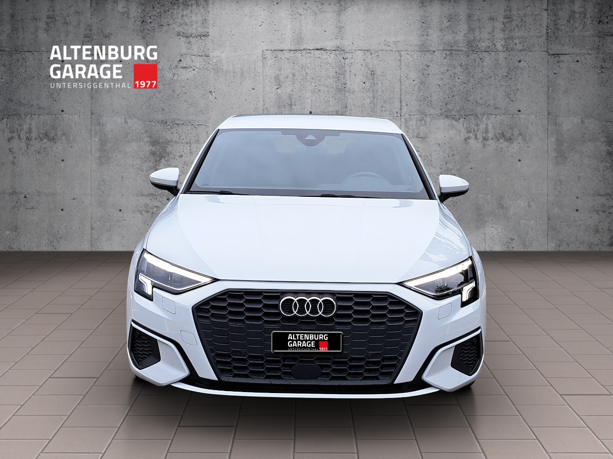 AUDI A3 Sportback 1.5 35 TFSI Attraction-image-7