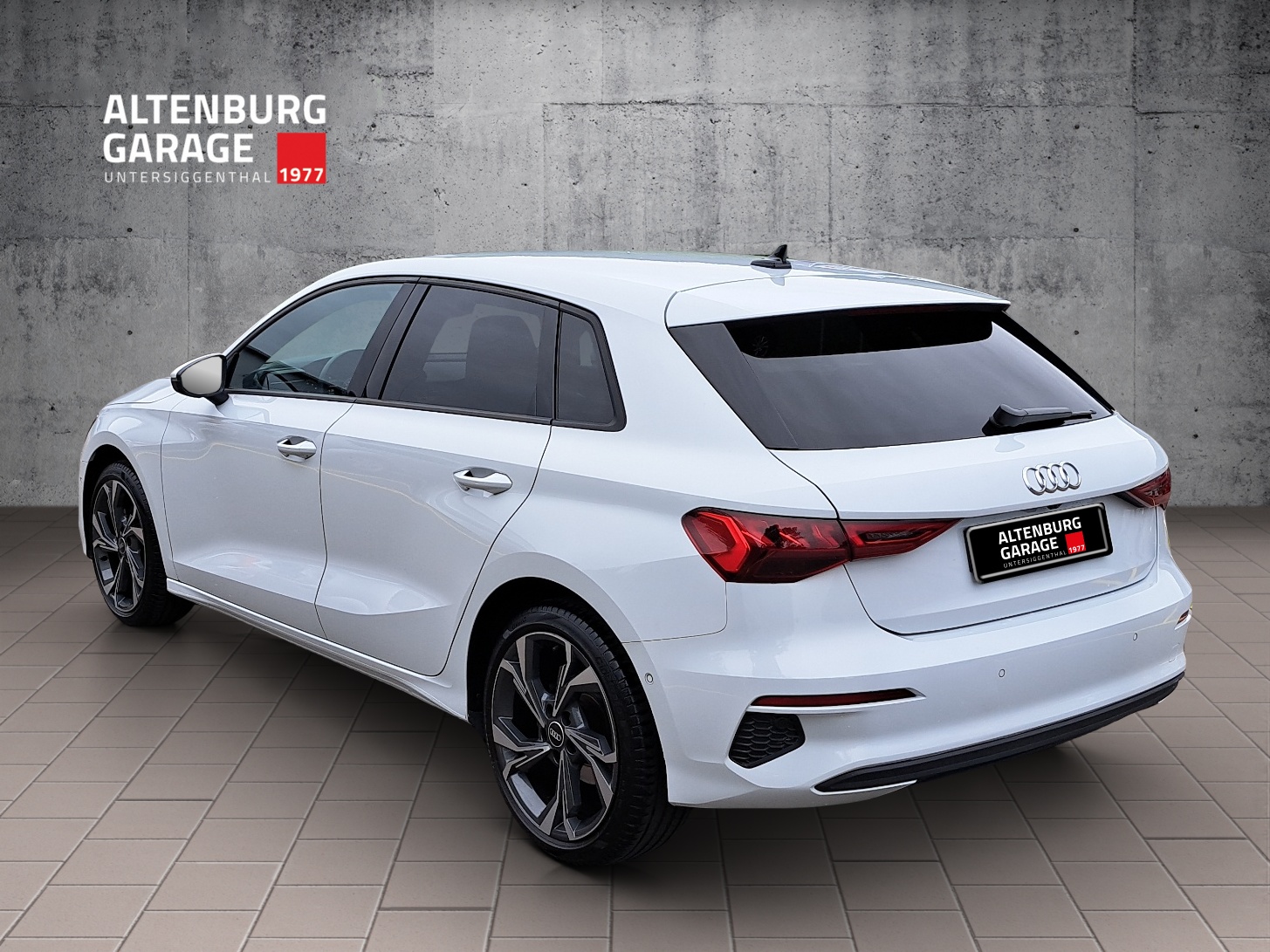 AUDI A3 Sportback 1.5 35 TFSI Attraction-image-2
