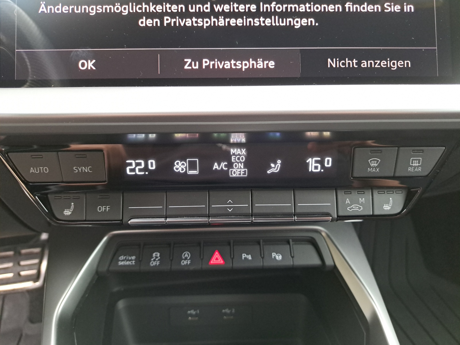 AUDI A3 Sportback 1.5 35 TFSI Attraction-image-18