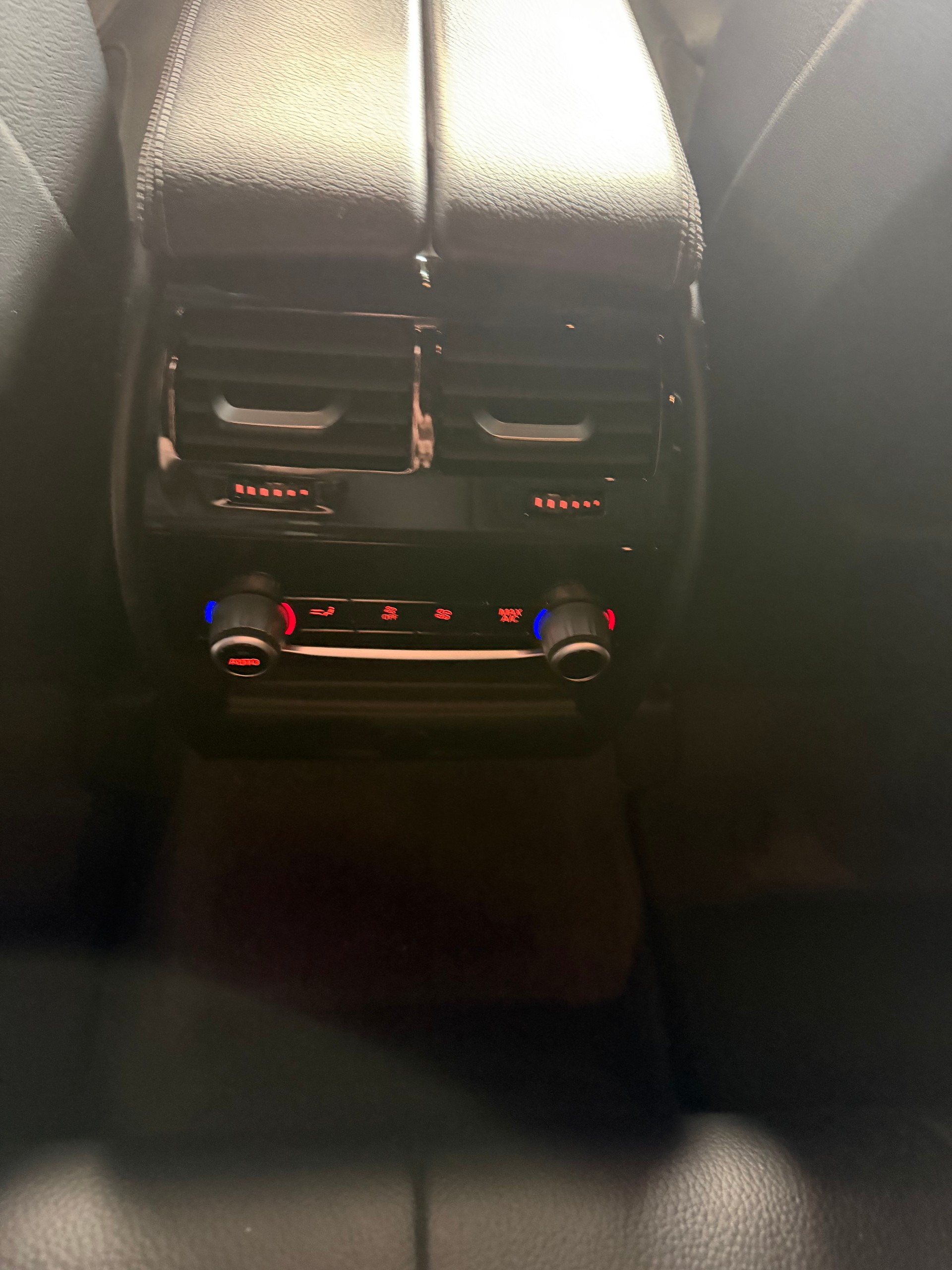 BMW 540i xDrive Touring Steptronic-image-9