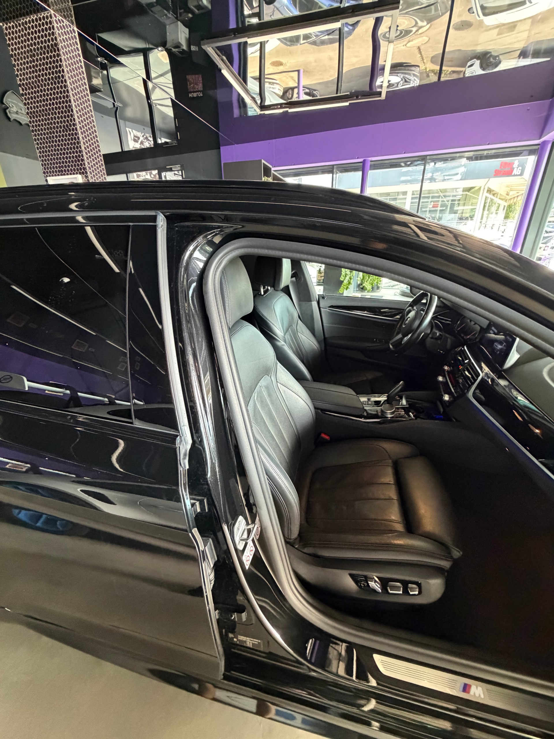 BMW 540i xDrive Touring Steptronic-image-5