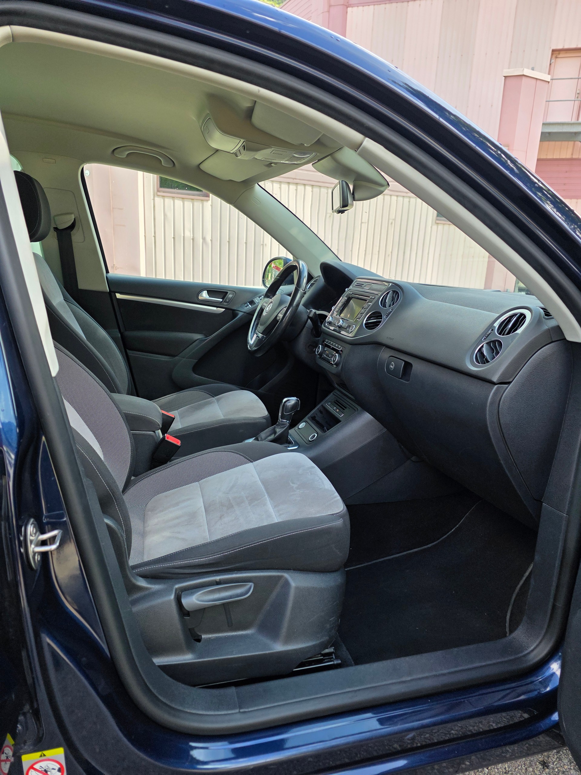 VW Tiguan 2.0 TSI Sport&Style 4Motion DSG-image-9