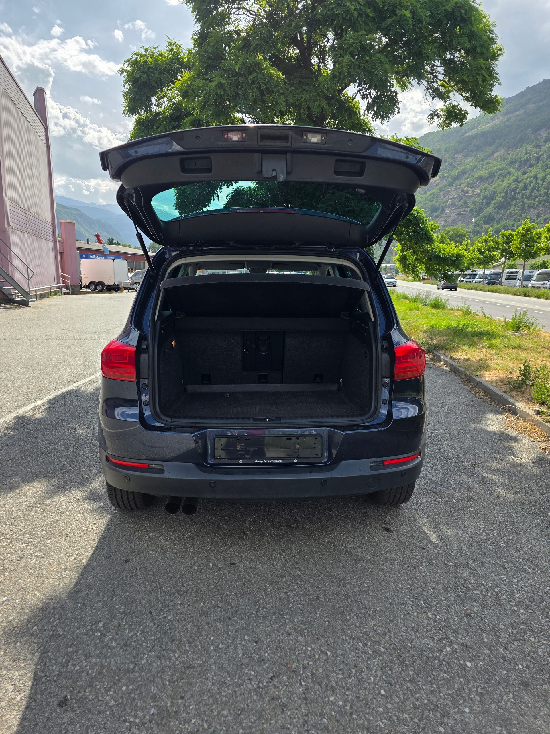 VW Tiguan 2.0 TSI Sport&Style 4Motion DSG-image-7