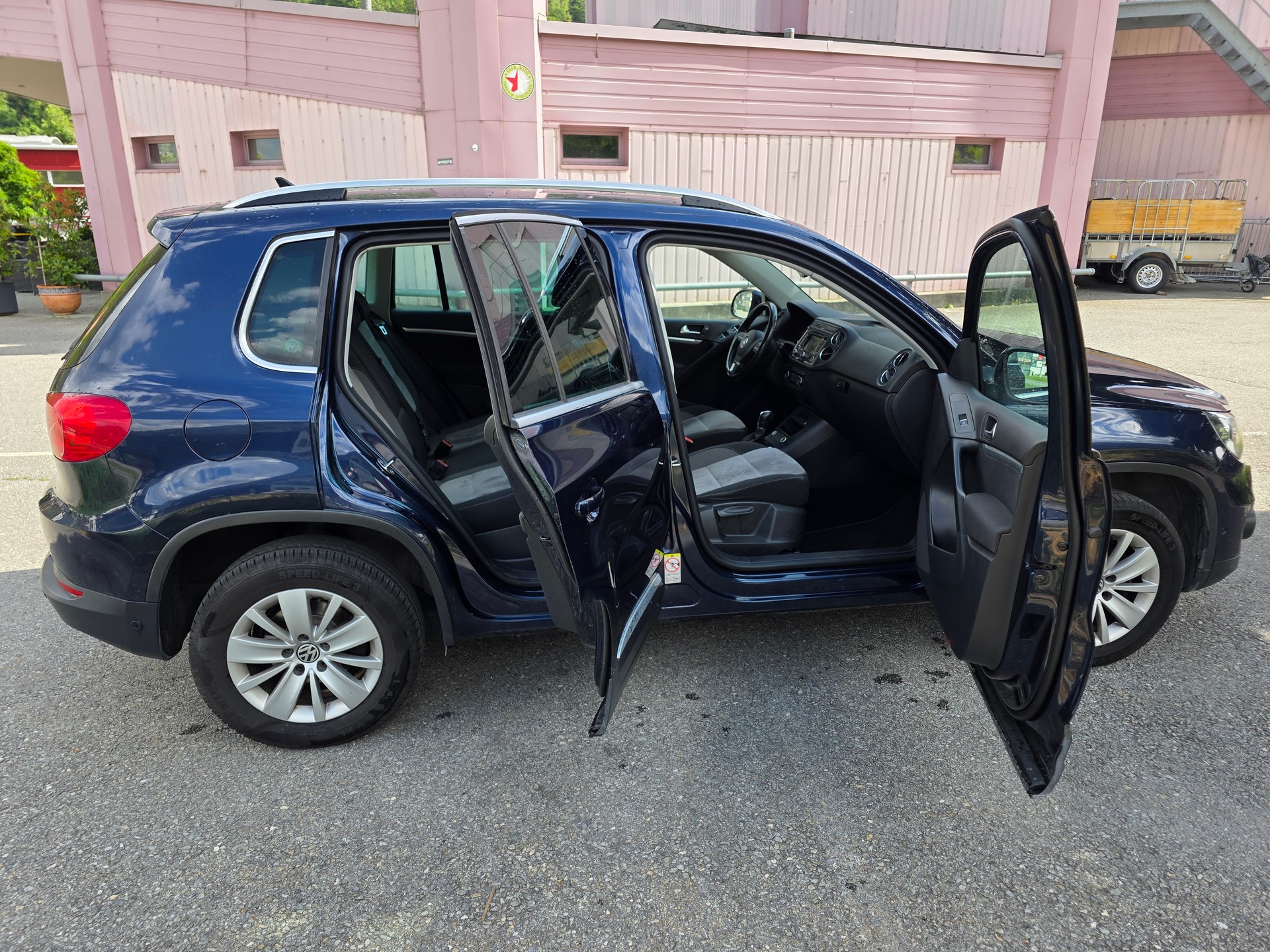 VW Tiguan 2.0 TSI Sport&Style 4Motion DSG-image-8
