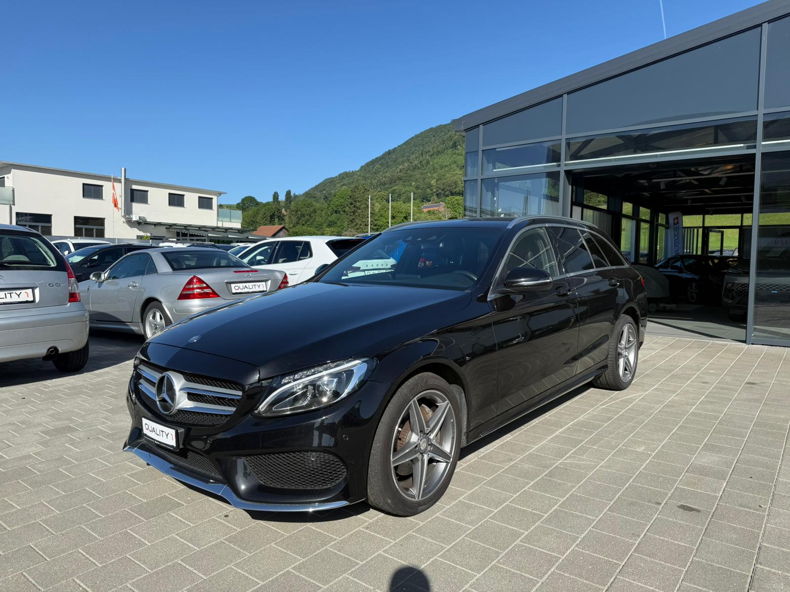 MERCEDES-BENZ C 200 AMG Line 4Matic 7G-Tronic-image-0