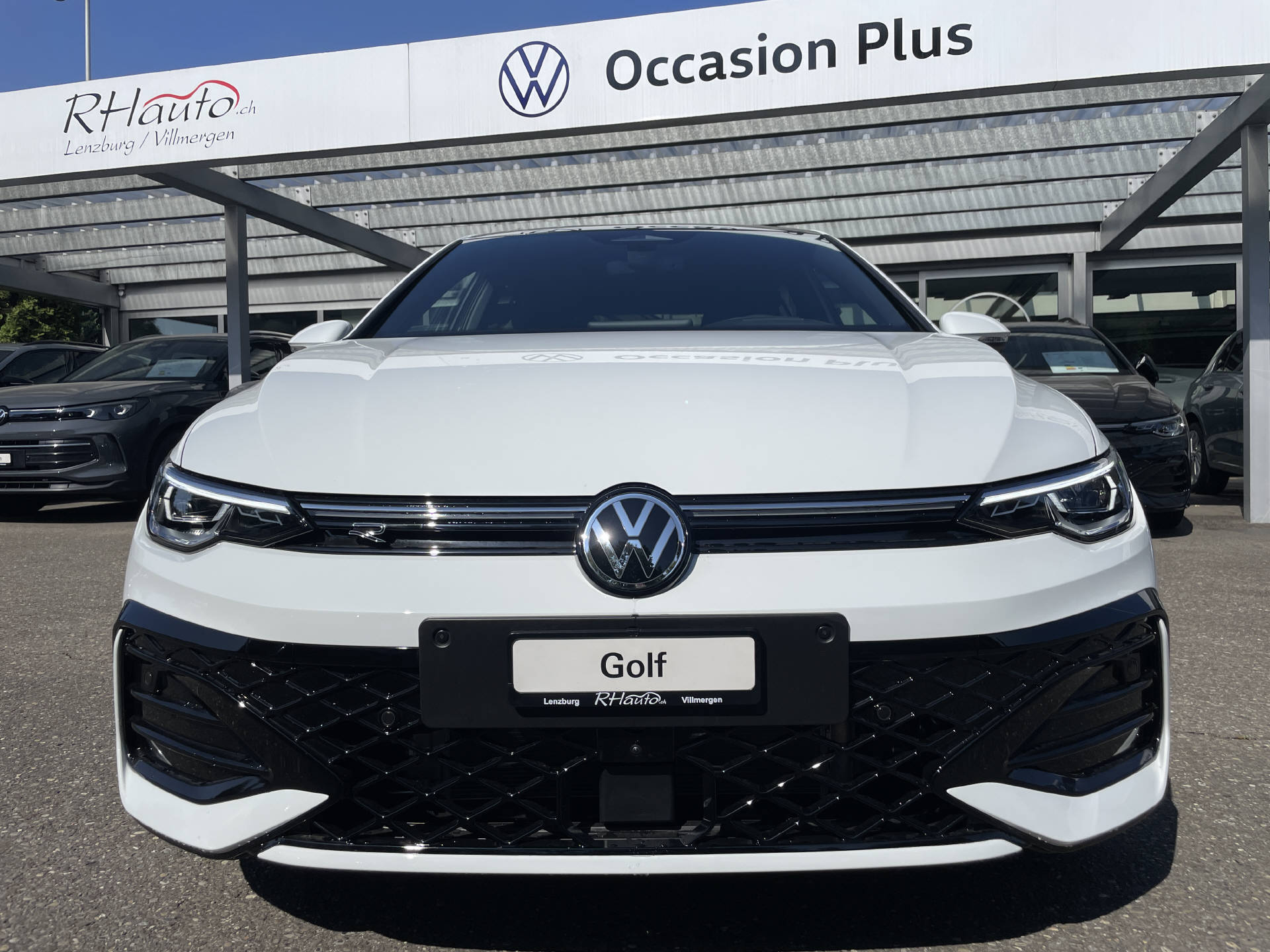 VW Golf VIII 2.0 TSI R-Line DSG 4motion-showroom-element-1