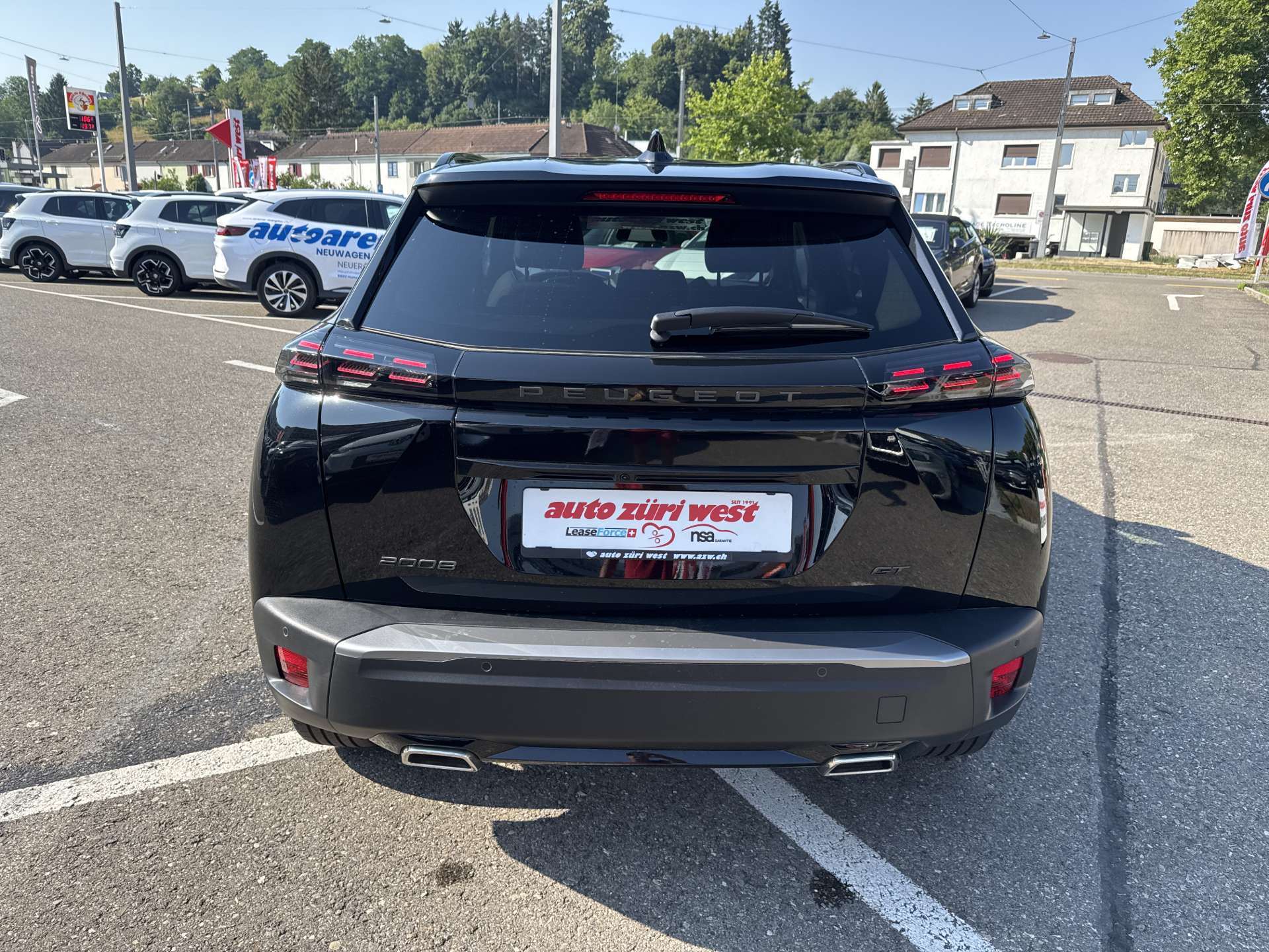 PEUGEOT 2008 1.2 PureTech GT Automat-image-14